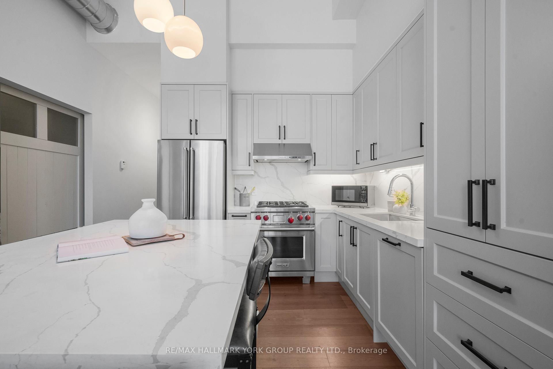 Photo 6 of Unit 206, 64 Wells Street, Aurora, Aurora Village — HOMEH