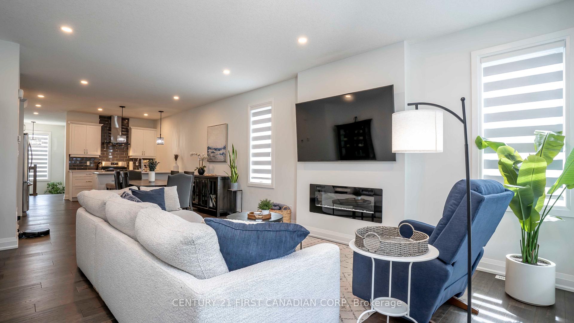Photo 7 of Unit 25, 383 Daventry Way, Middlesex Centre, Rural Middlesex Centre — HOMEH
