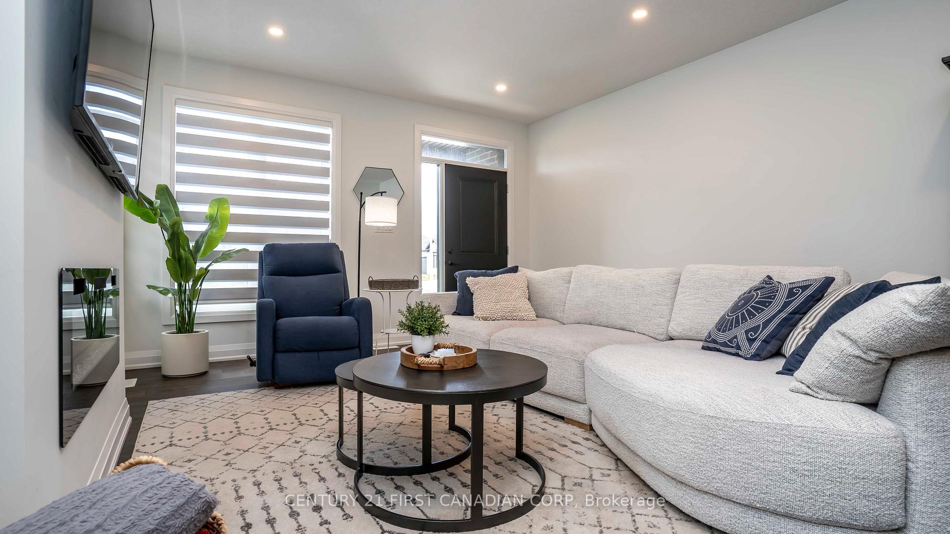 Photo 8 of Unit 25, 383 Daventry Way, Middlesex Centre, Rural Middlesex Centre — HOMEH