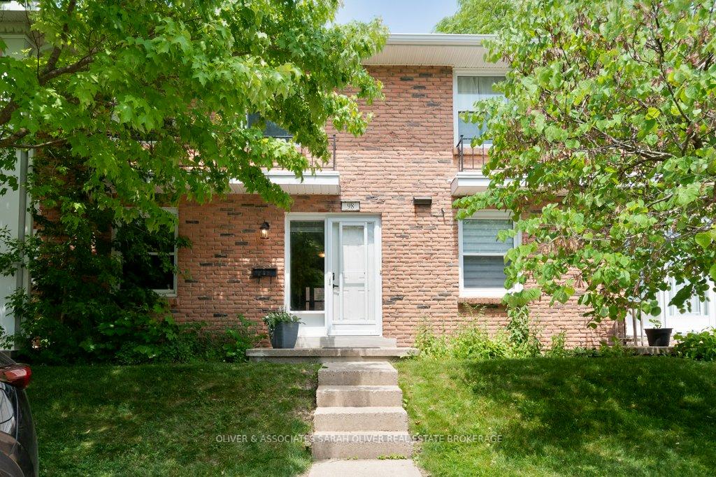 Front of Unit 98, 1385 Commissioners Road W