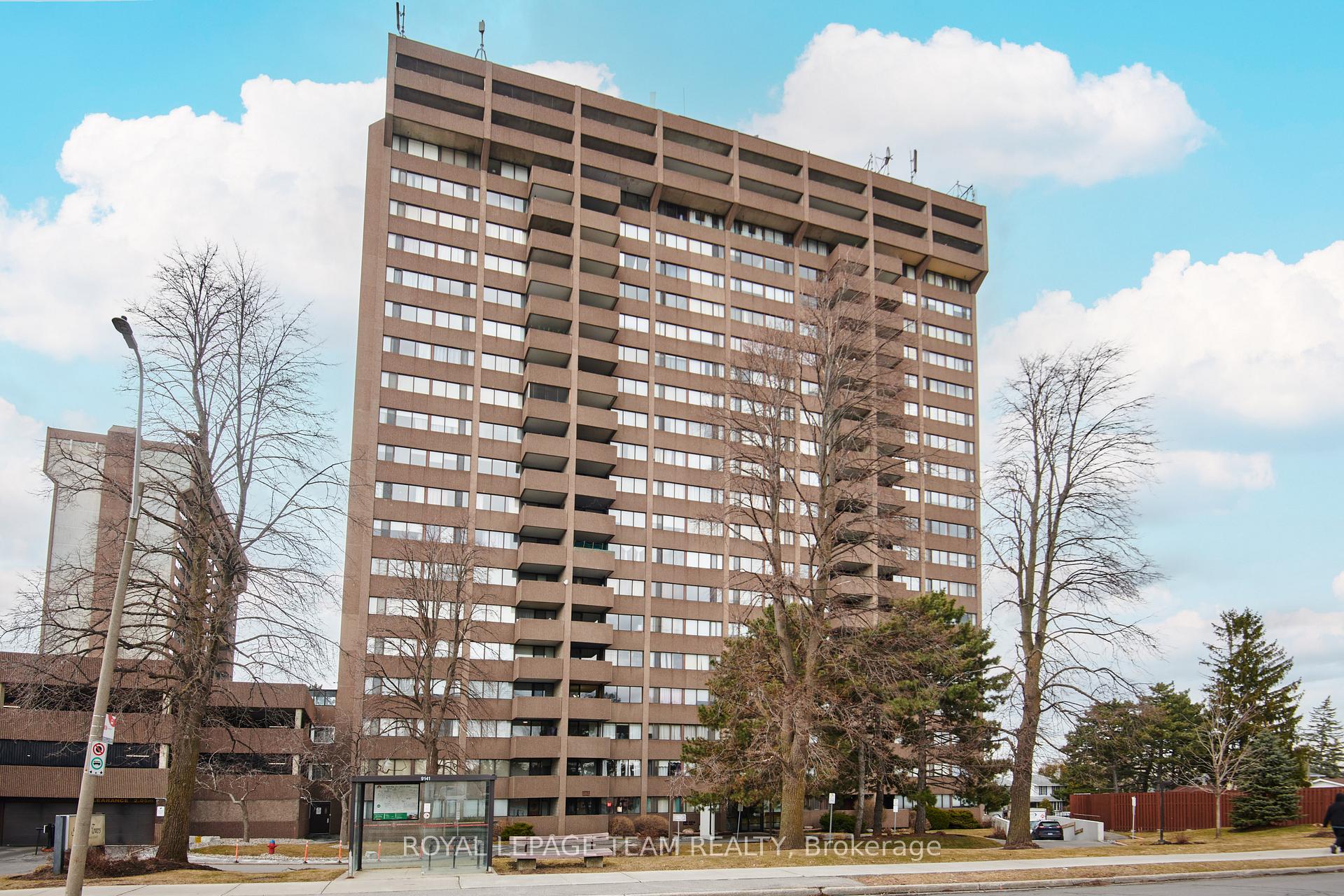 Front of Unit 801, 1285 Cahill Drive