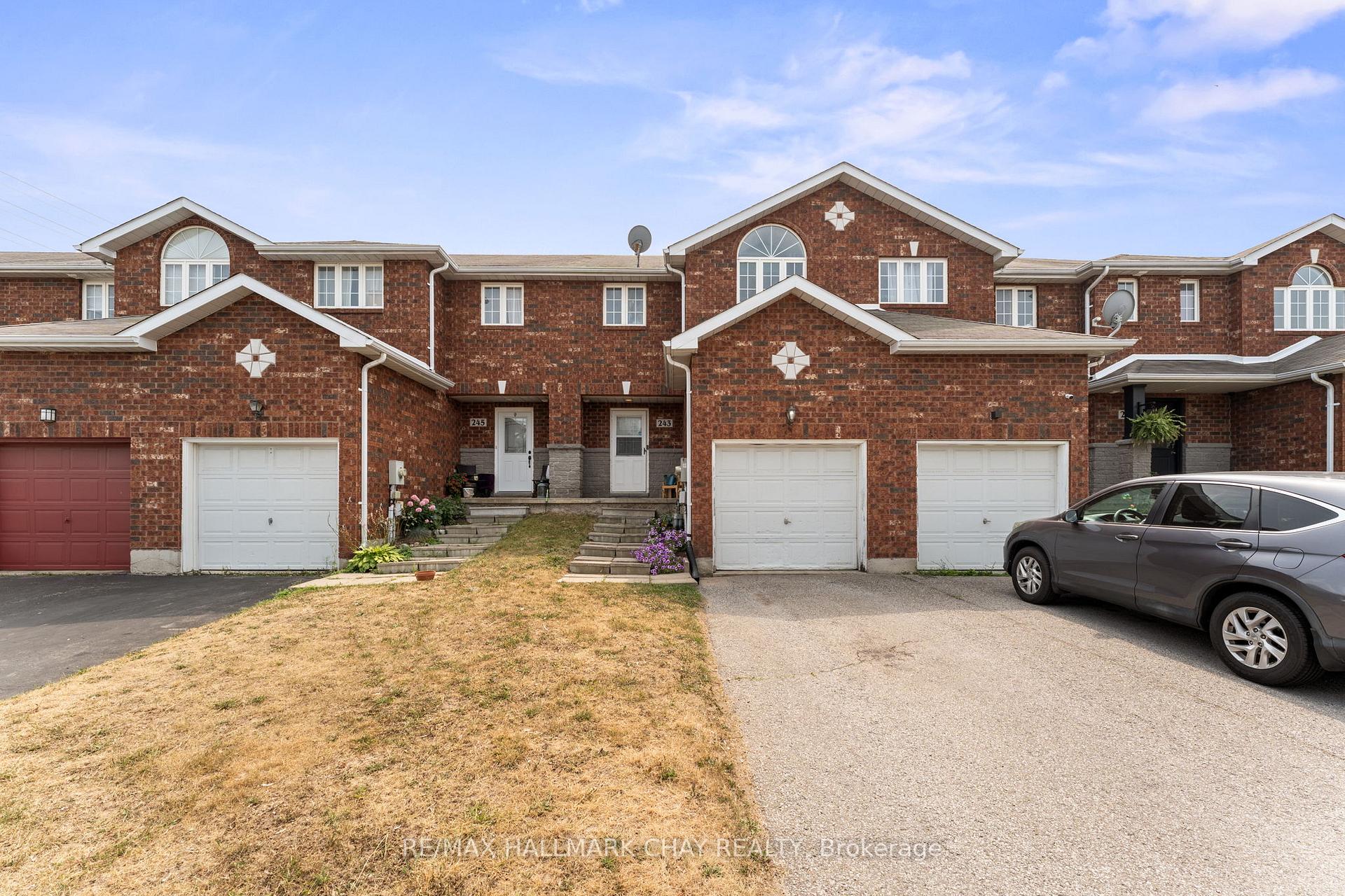 Photo 1 of 243 Stanley Street, Barrie, East Bayfield — HOMEH