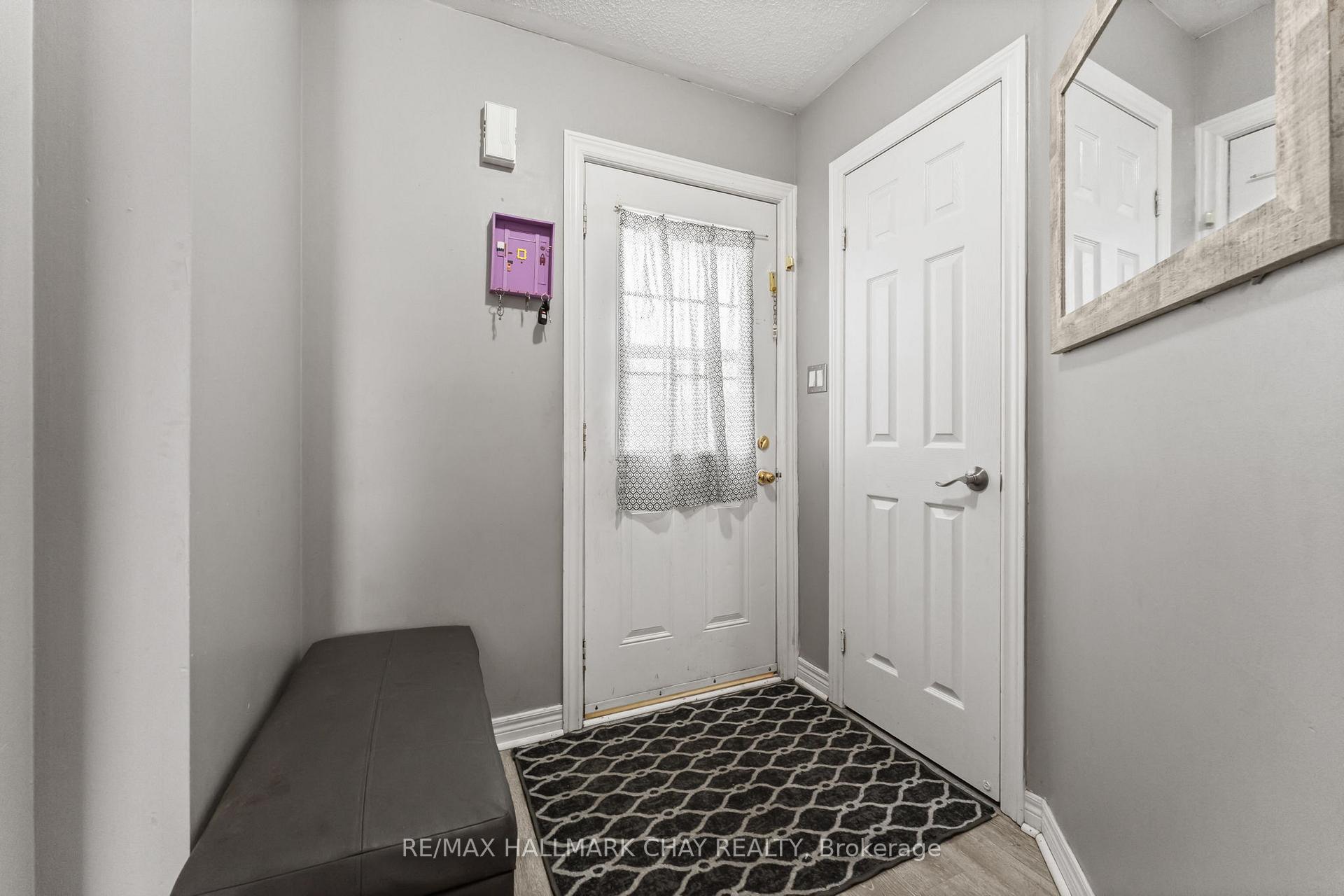 Photo 9 of 243 Stanley Street, Barrie, East Bayfield — HOMEH