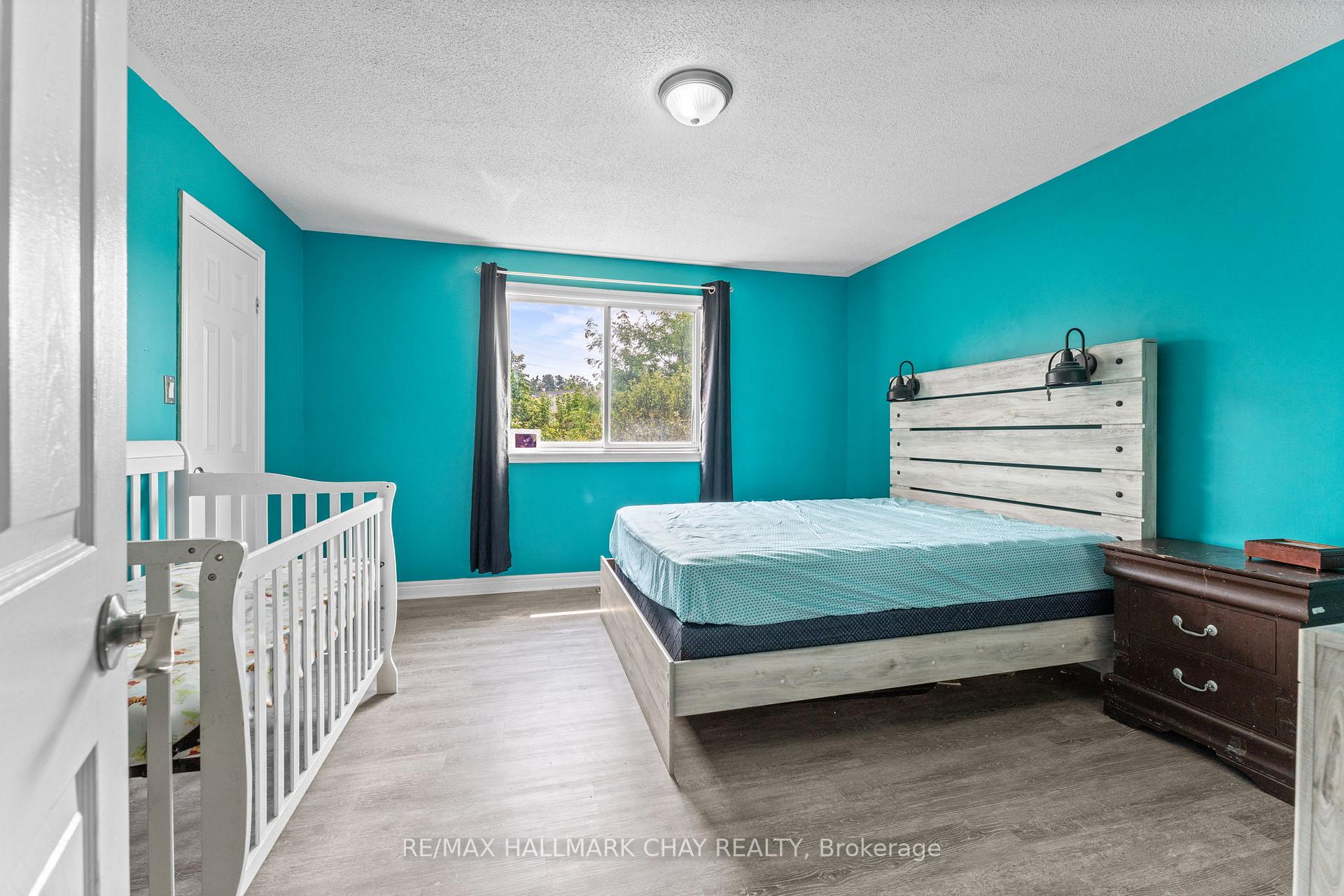 Photo 17 of 243 Stanley Street, Barrie, East Bayfield — HOMEH