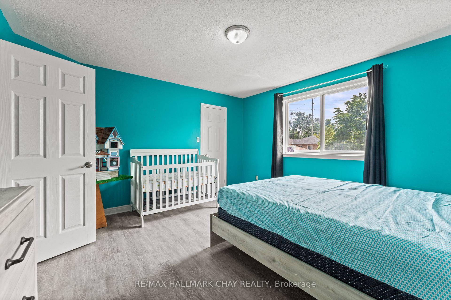 Photo 22 of 243 Stanley Street, Barrie, East Bayfield — HOMEH