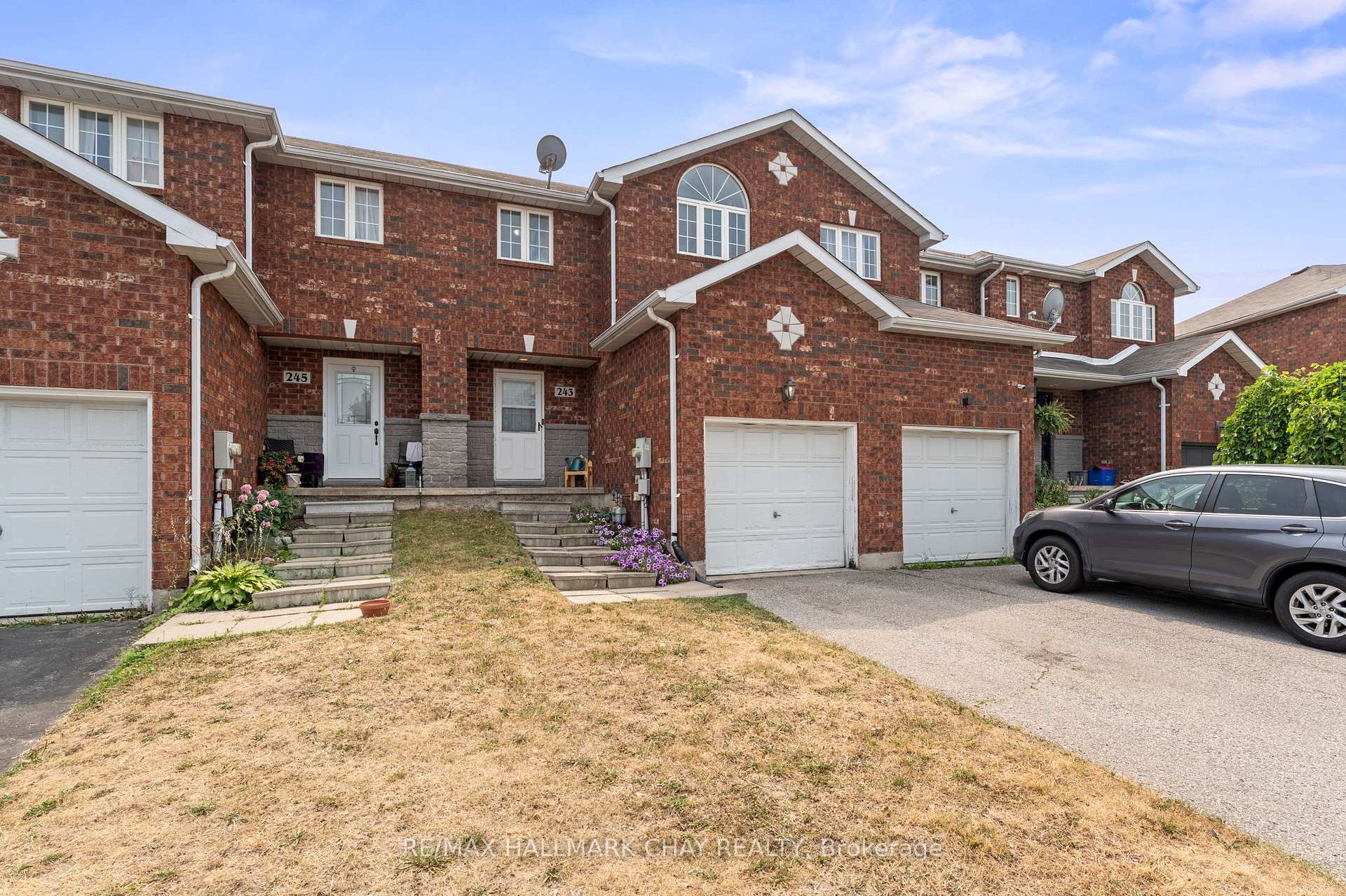 Photo 35 of 243 Stanley Street, Barrie, East Bayfield — HOMEH