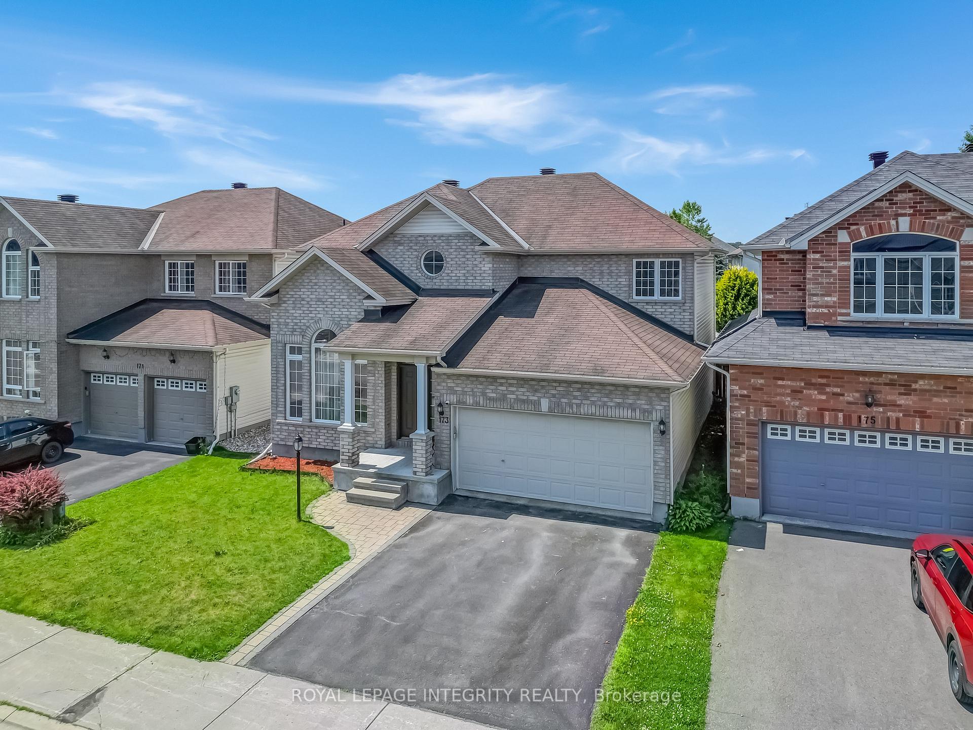 Photo 2 of 173 Lamplighters Drive, Ottawa, Barrhaven - Cedargrove/Fraserdale — HOMEH