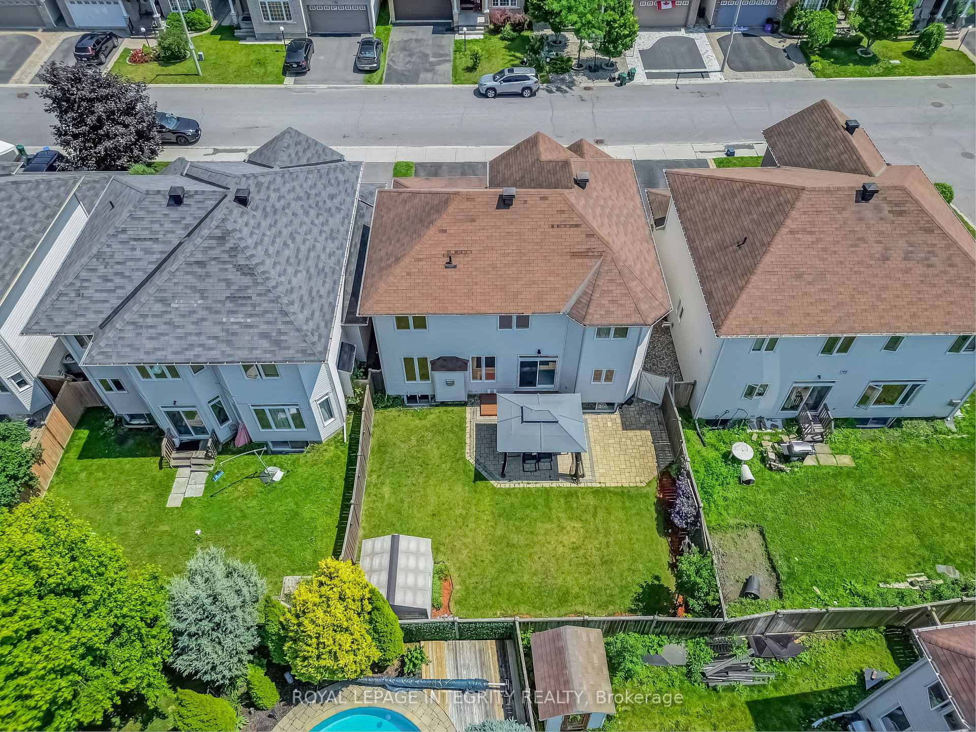 Photo 3 of 173 Lamplighters Drive, Ottawa, Barrhaven - Cedargrove/Fraserdale — HOMEH