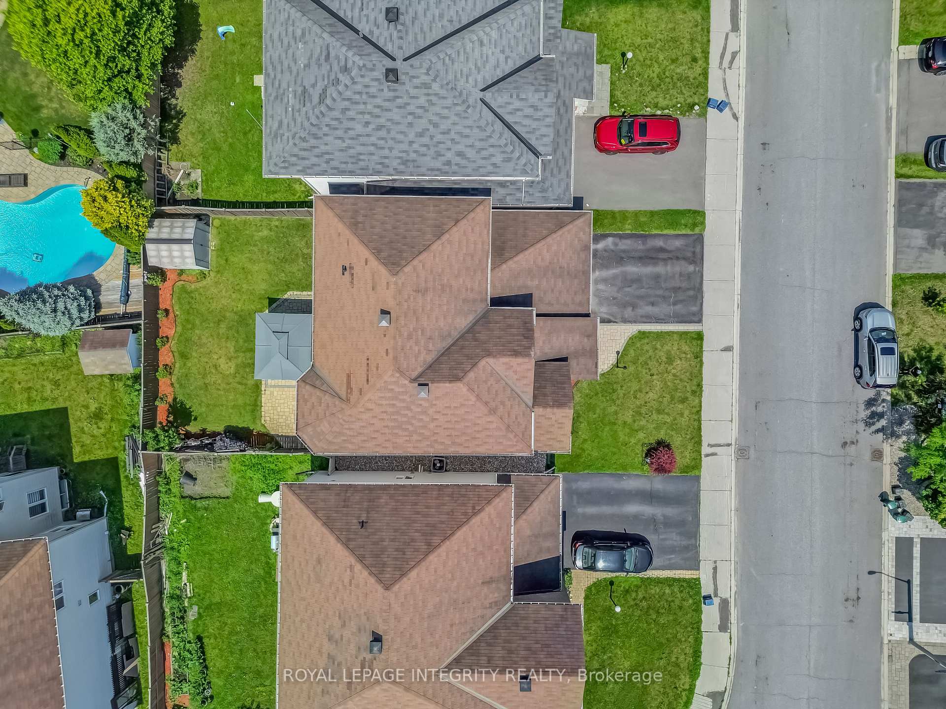 Photo 4 of 173 Lamplighters Drive, Ottawa, Barrhaven - Cedargrove/Fraserdale — HOMEH