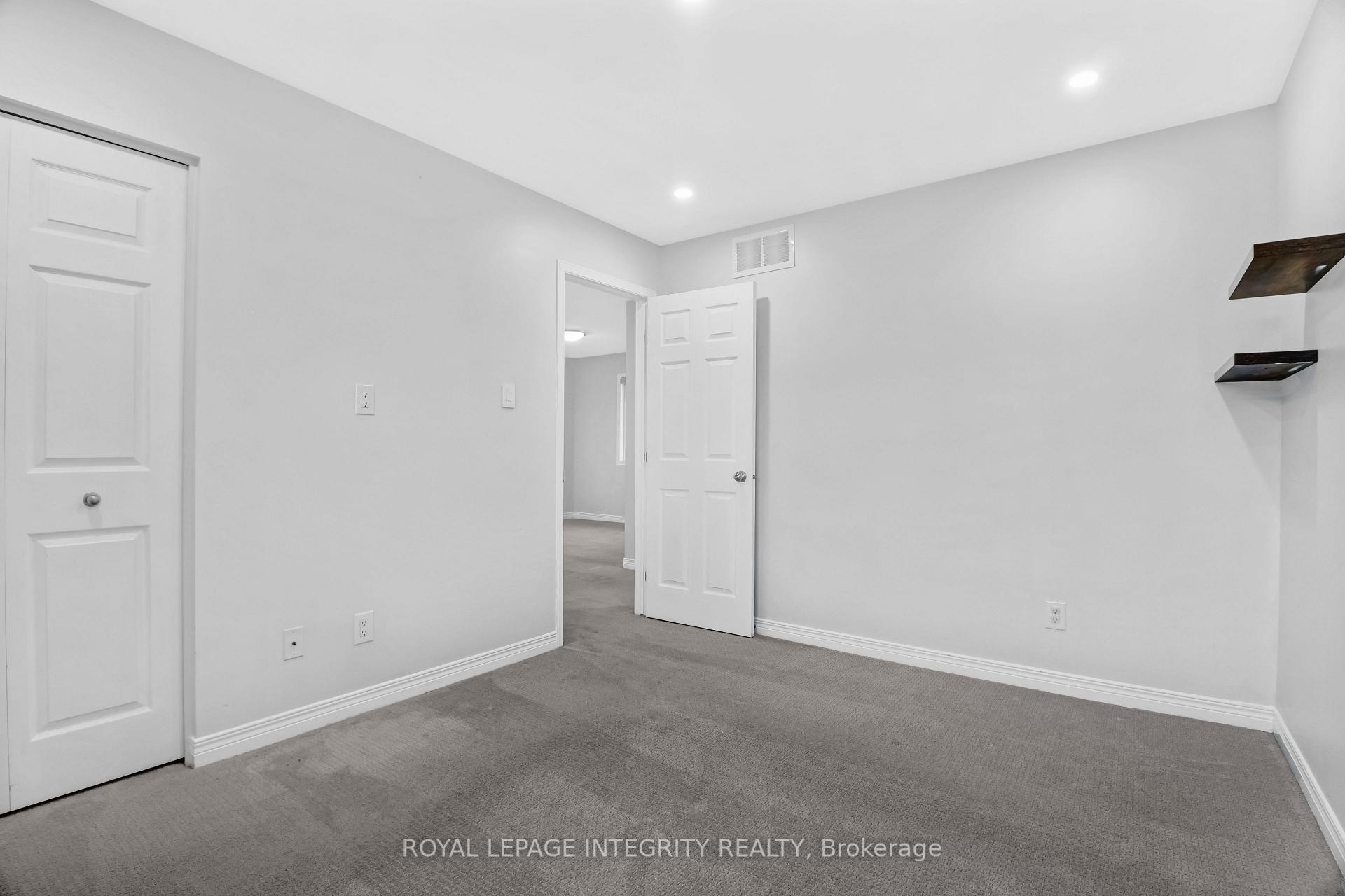 Photo 33 of 173 Lamplighters Drive, Ottawa, Barrhaven - Cedargrove/Fraserdale — HOMEH