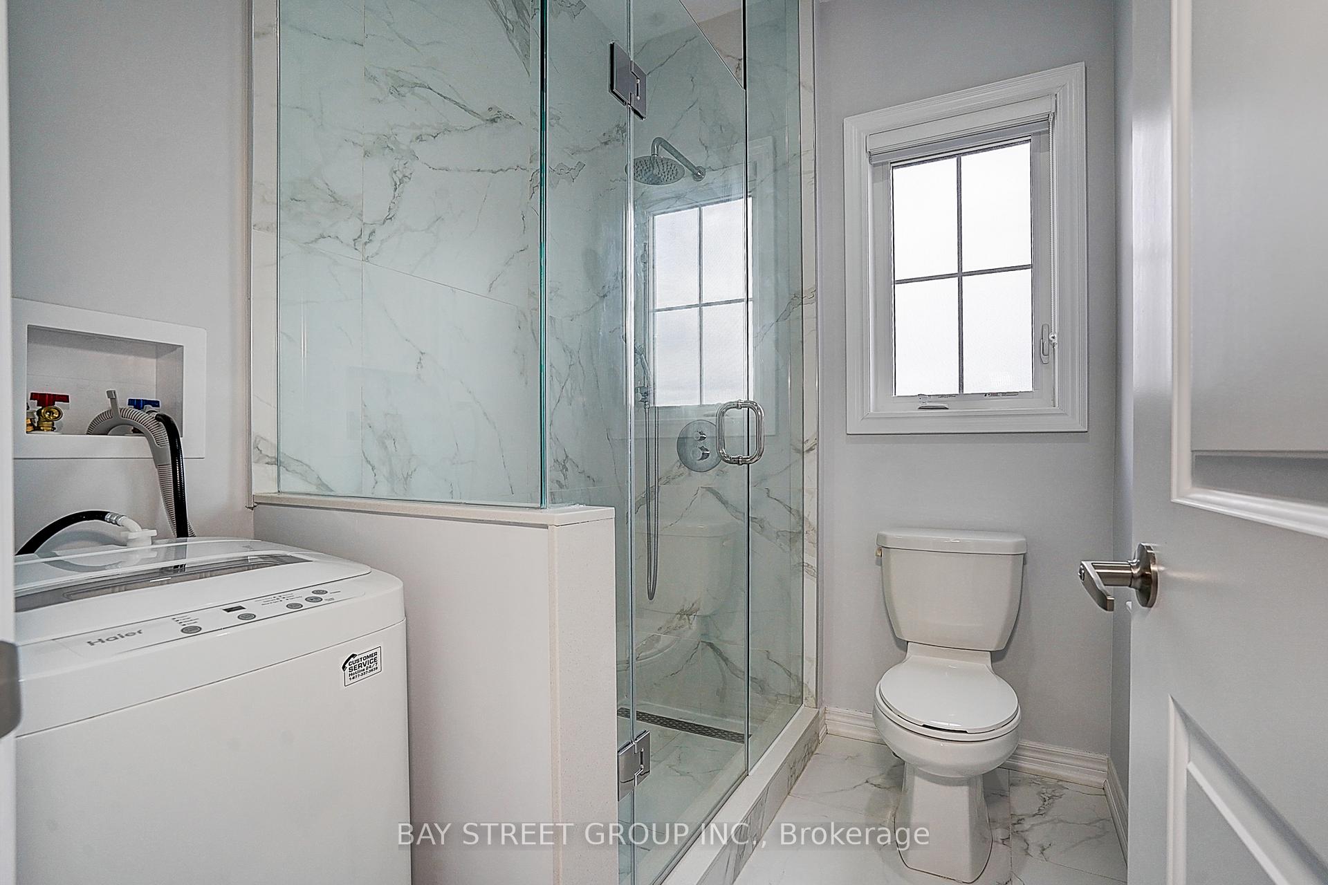 Photo 36 of 82 Conklin Crescent, Aurora, Rural Aurora — HOMEH