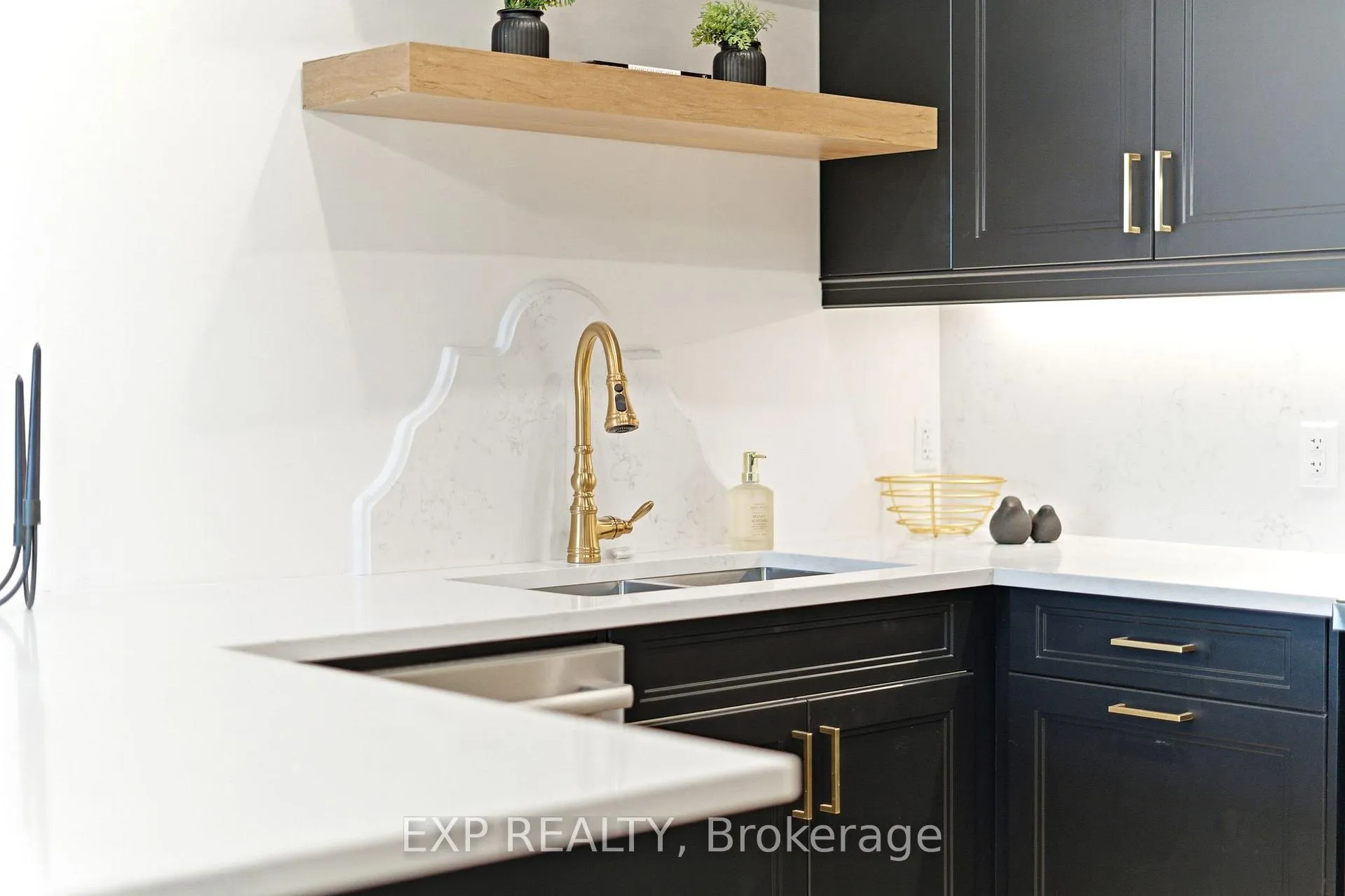 Photo 14 of Unit 202, 2 Arbourvale Common, St. Catharines, Glendale/Glenridge — HOMEH