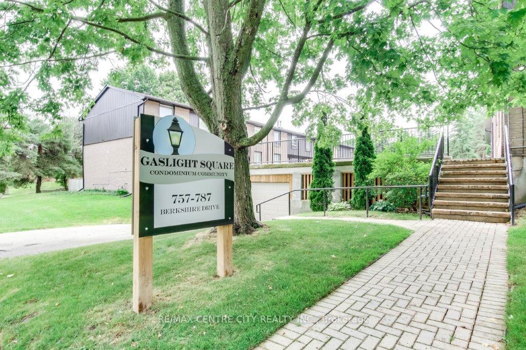 Photo 1 of 769 Berkshire Drive, London, South N — HOMEH