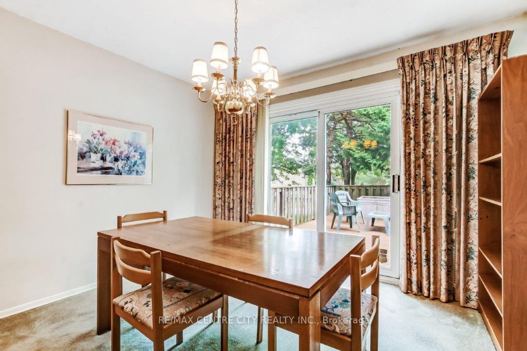 Photo 6 of 769 Berkshire Drive, London, South N — HOMEH