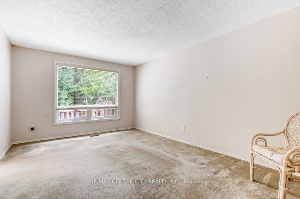 Photo 27 of 769 Berkshire Drive, London, South N — HOMEH