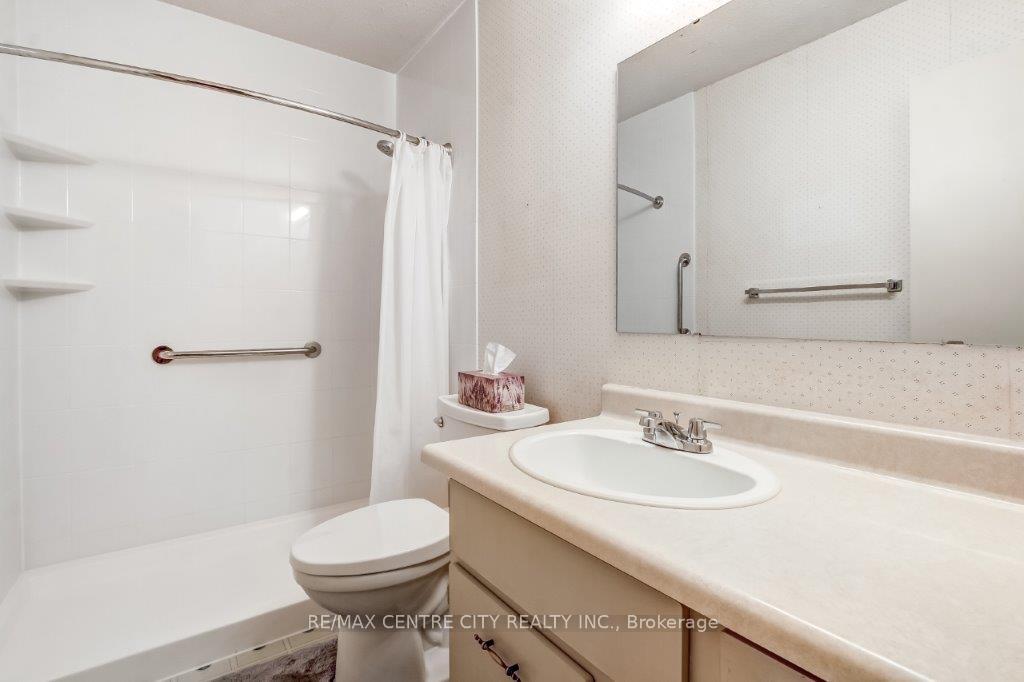 Photo 32 of 769 Berkshire Drive, London, South N — HOMEH
