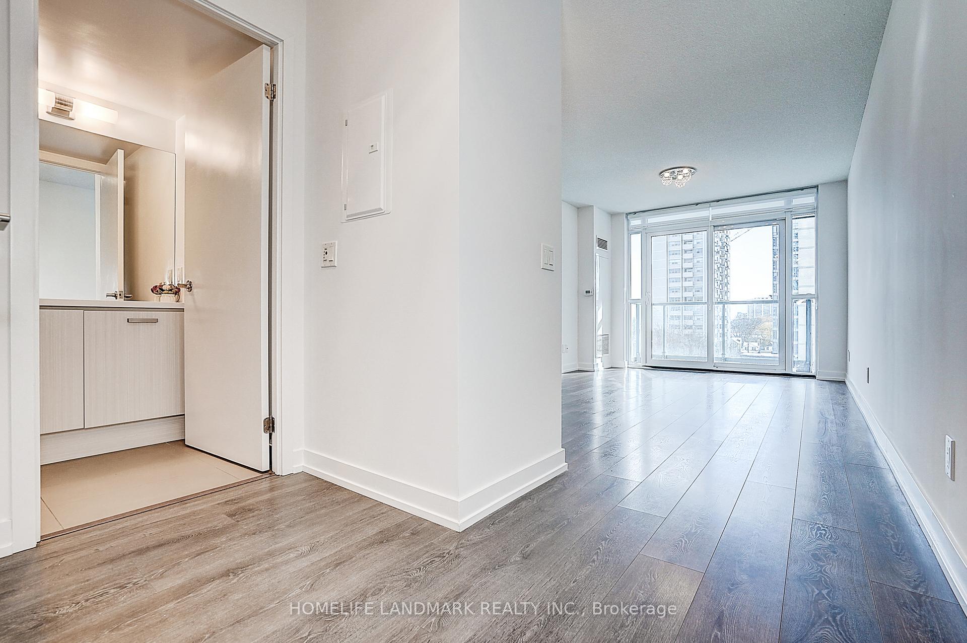 Photo 8 of Unit 601, 125 Redpath Avenue, Toronto, Mount Pleasant West — HOMEH