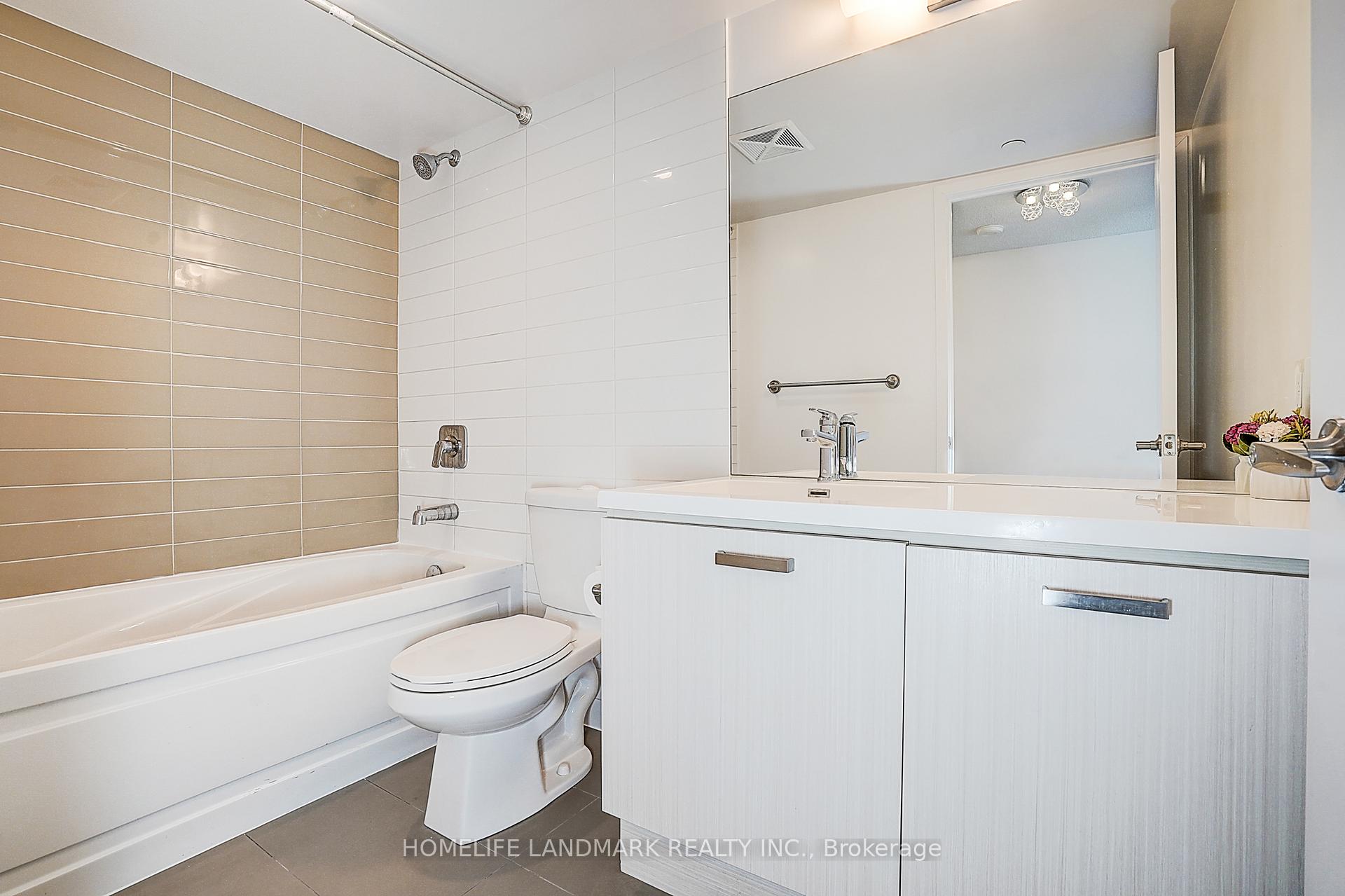 Photo 9 of Unit 601, 125 Redpath Avenue, Toronto, Mount Pleasant West — HOMEH