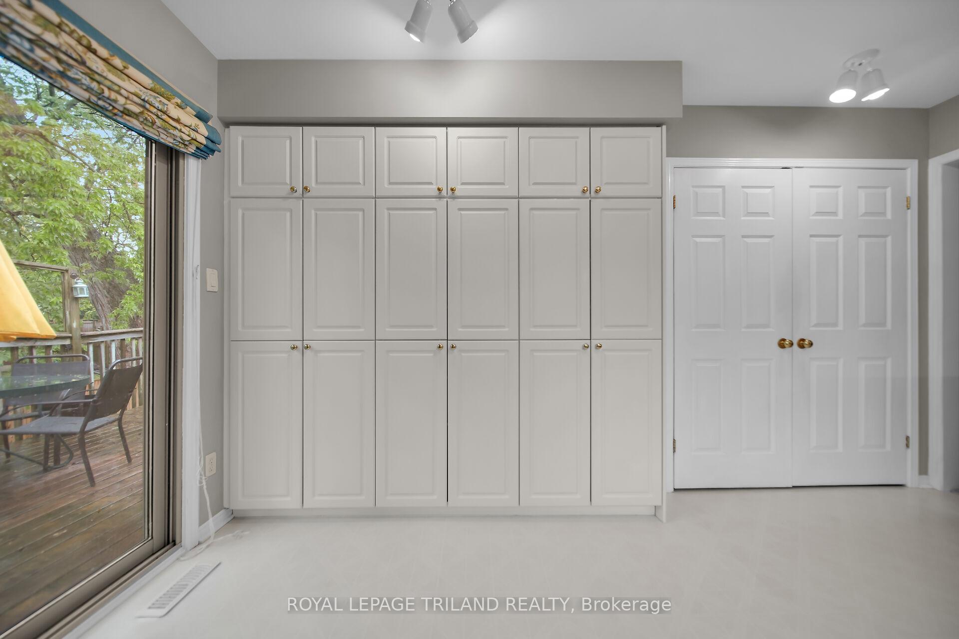 Photo 11 of Unit 4, 1499 Byron Baseline Road, London, South B — HOMEH
