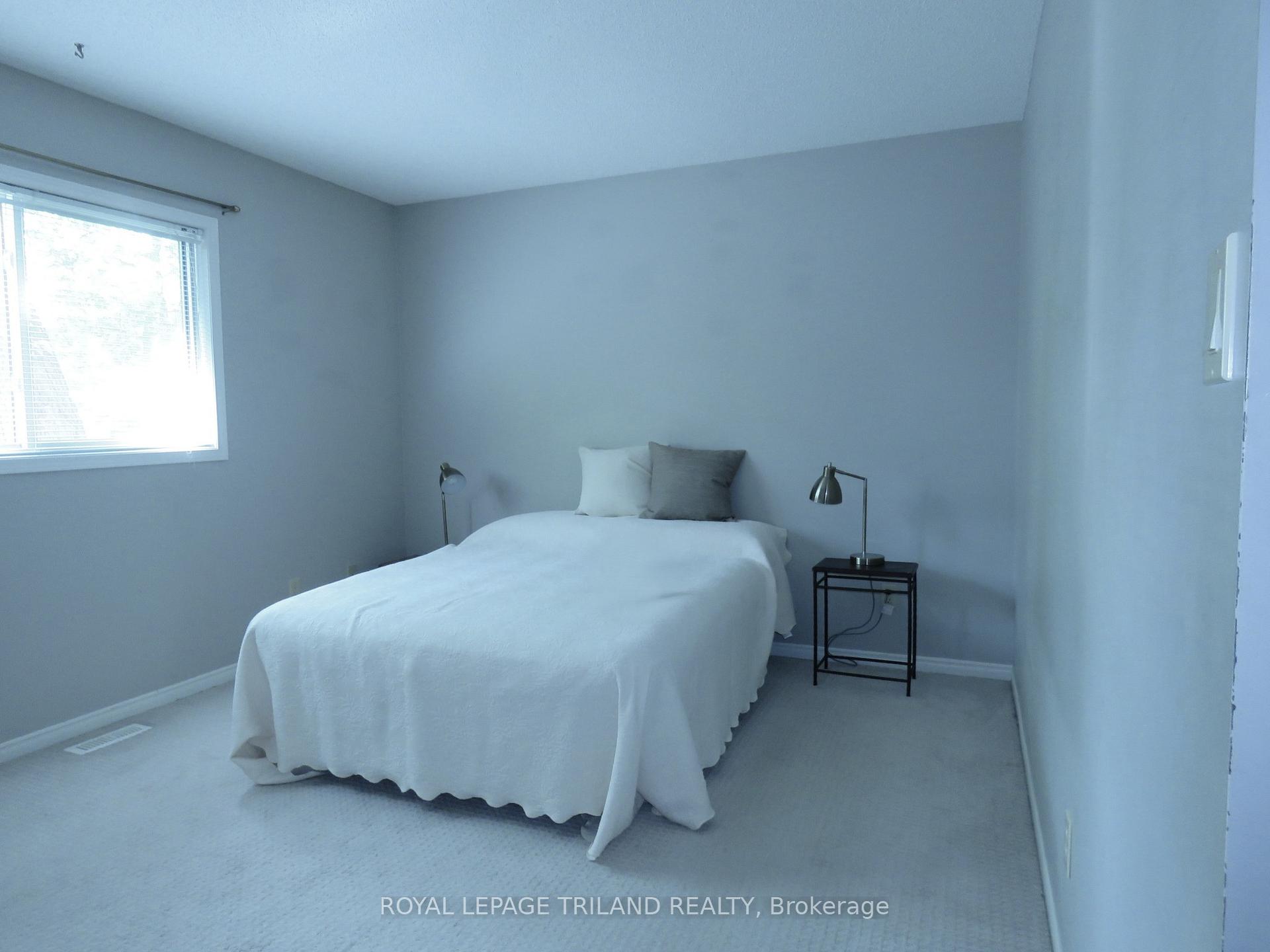 Photo 14 of Unit 4, 1499 Byron Baseline Road, London, South B — HOMEH