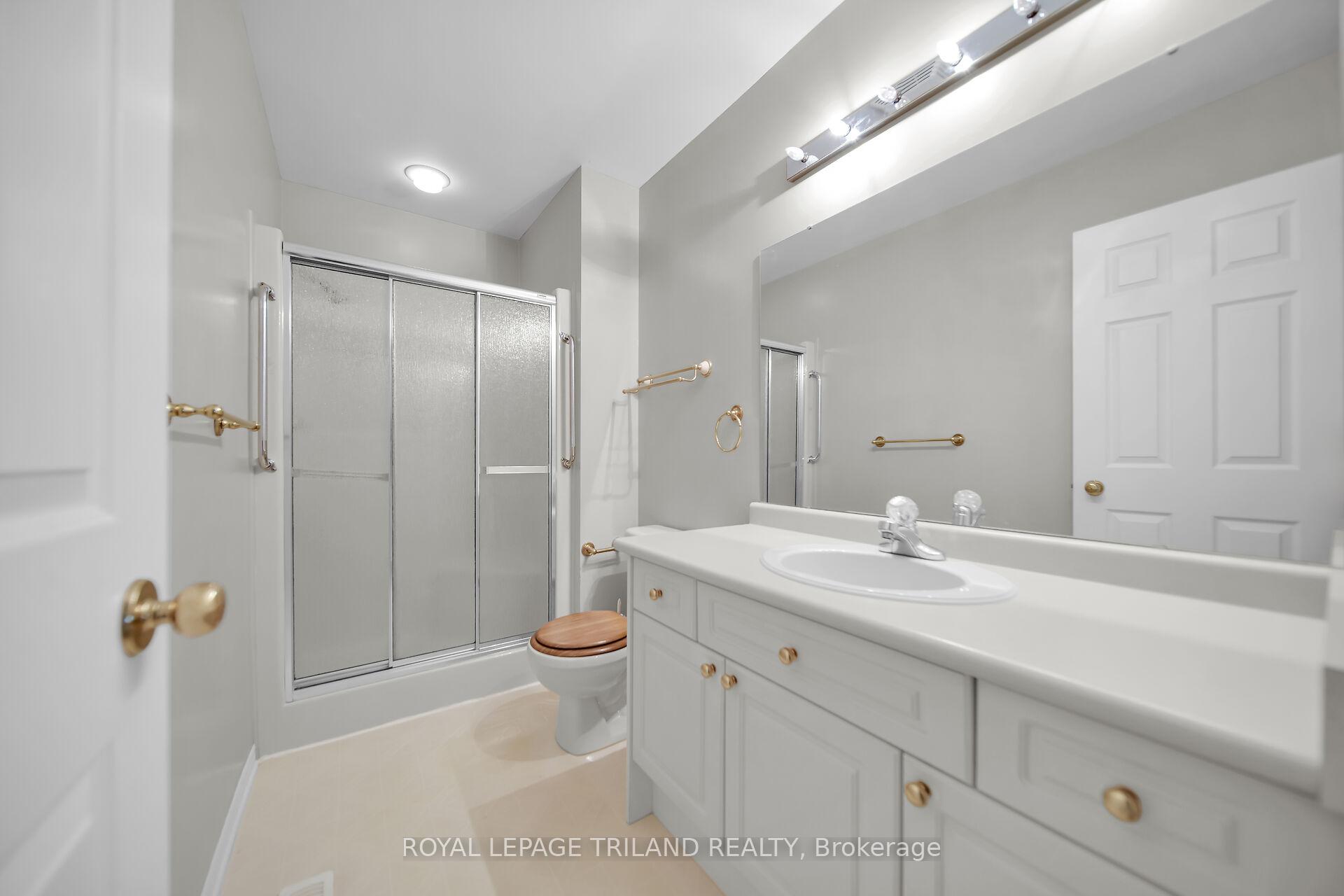 Photo 17 of Unit 4, 1499 Byron Baseline Road, London, South B — HOMEH