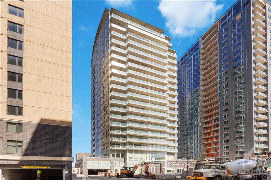 Front of Unit 307, 111 Champagne Avenue S