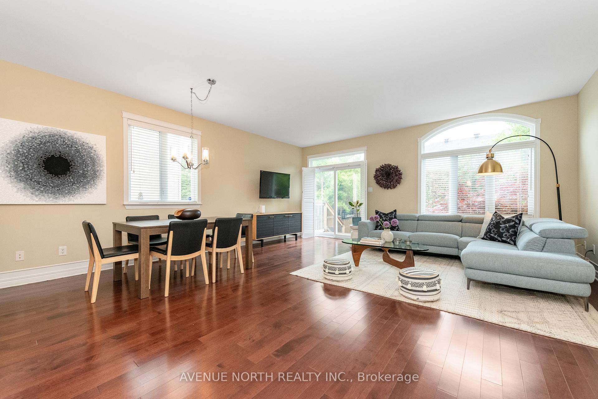 Photo 8 of 92 Encore Private, Ottawa, City View/Skyline/Fisher Heights/Parkwood Hills — HOMEH