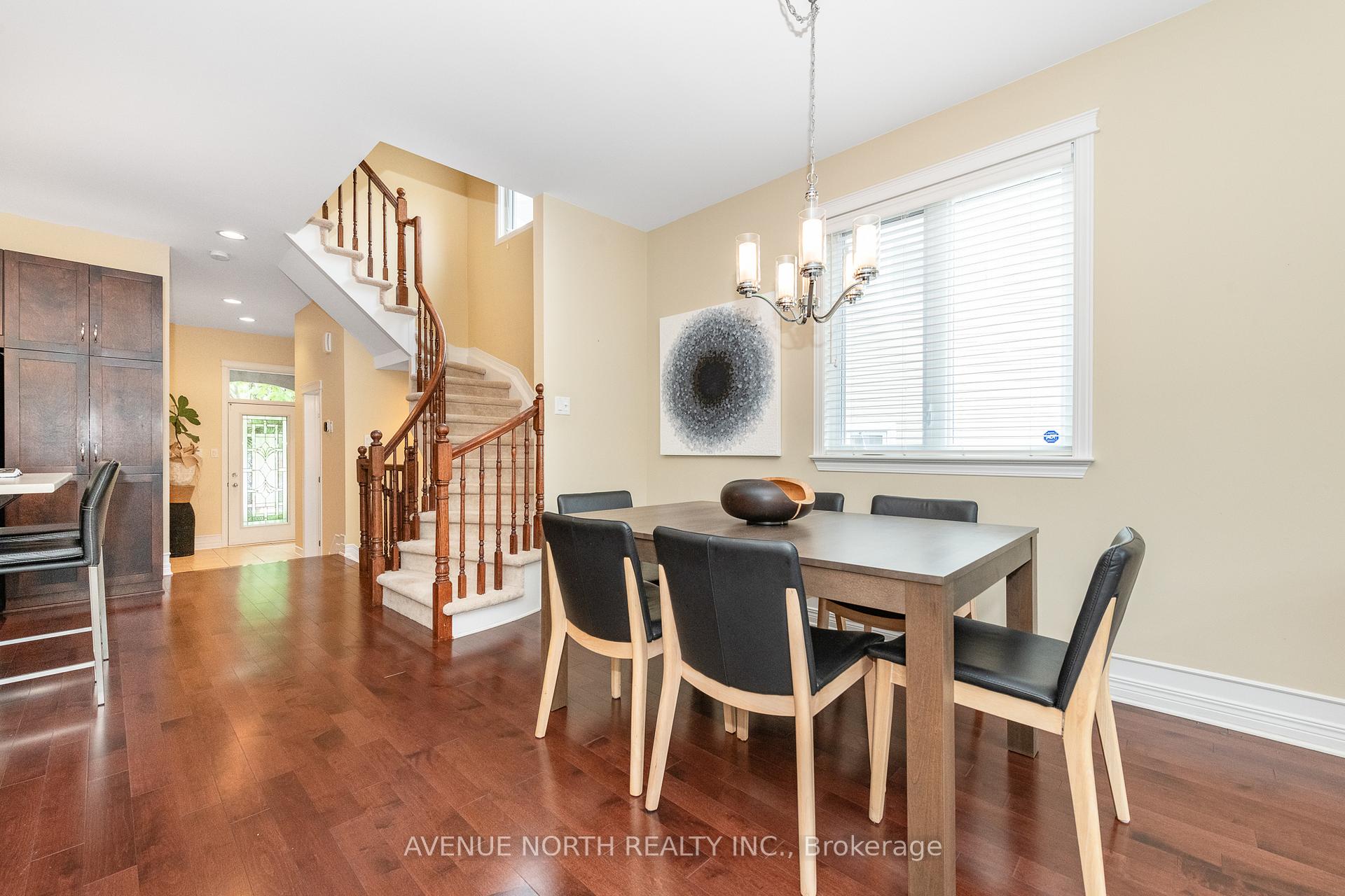 Photo 11 of 92 Encore Private, Ottawa, City View/Skyline/Fisher Heights/Parkwood Hills — HOMEH