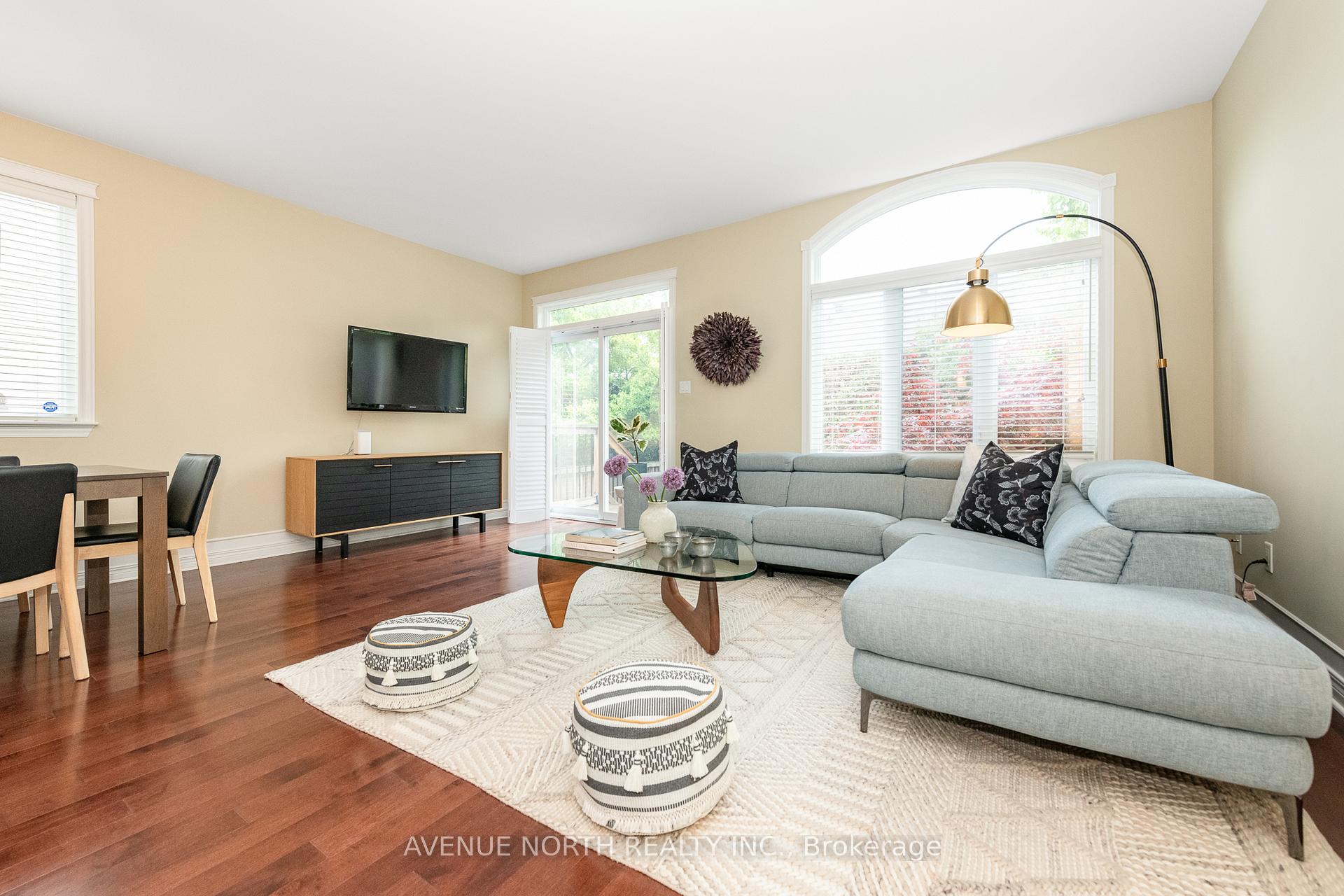 Photo 12 of 92 Encore Private, Ottawa, City View/Skyline/Fisher Heights/Parkwood Hills — HOMEH