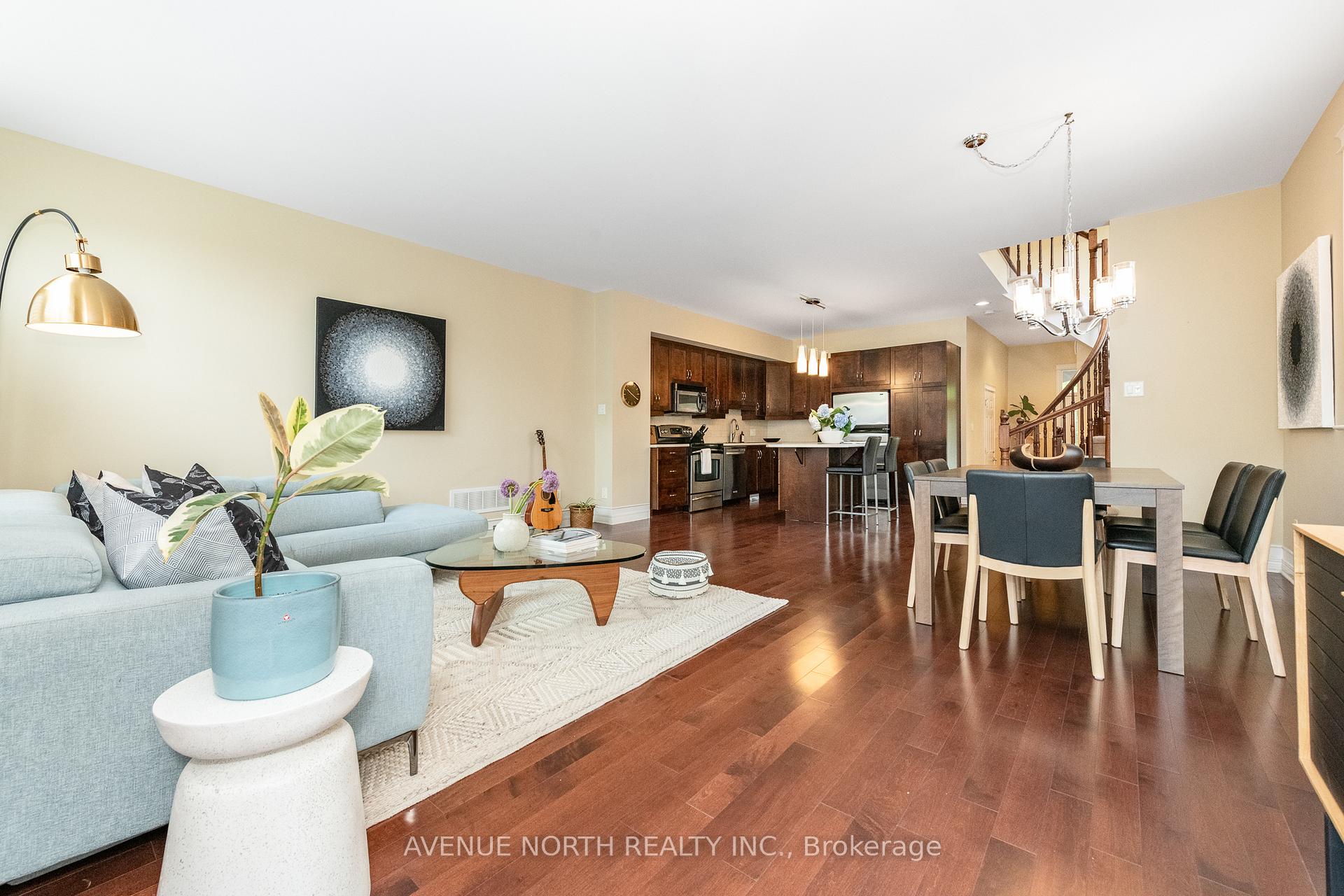 Photo 13 of 92 Encore Private, Ottawa, City View/Skyline/Fisher Heights/Parkwood Hills — HOMEH