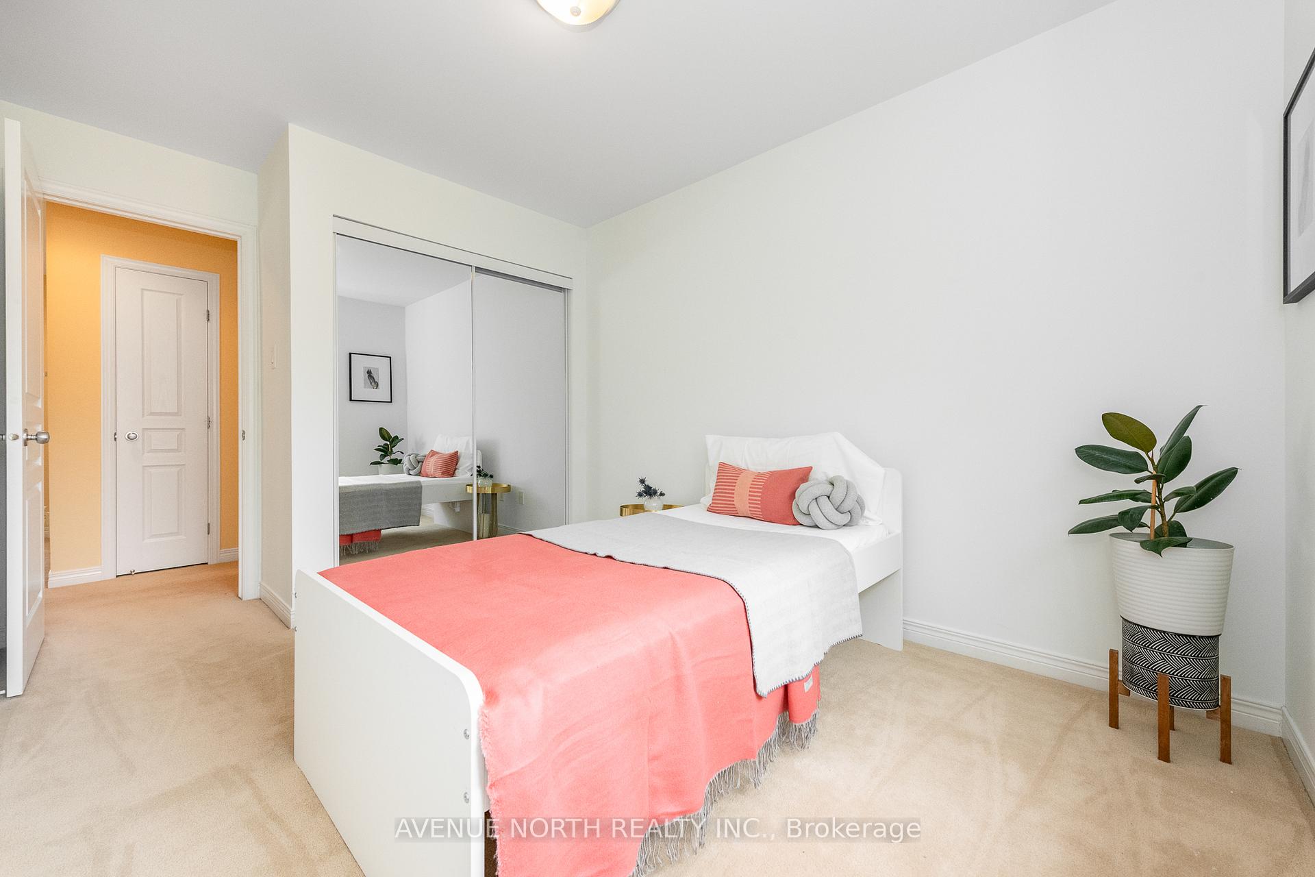 Photo 22 of 92 Encore Private, Ottawa, City View/Skyline/Fisher Heights/Parkwood Hills — HOMEH