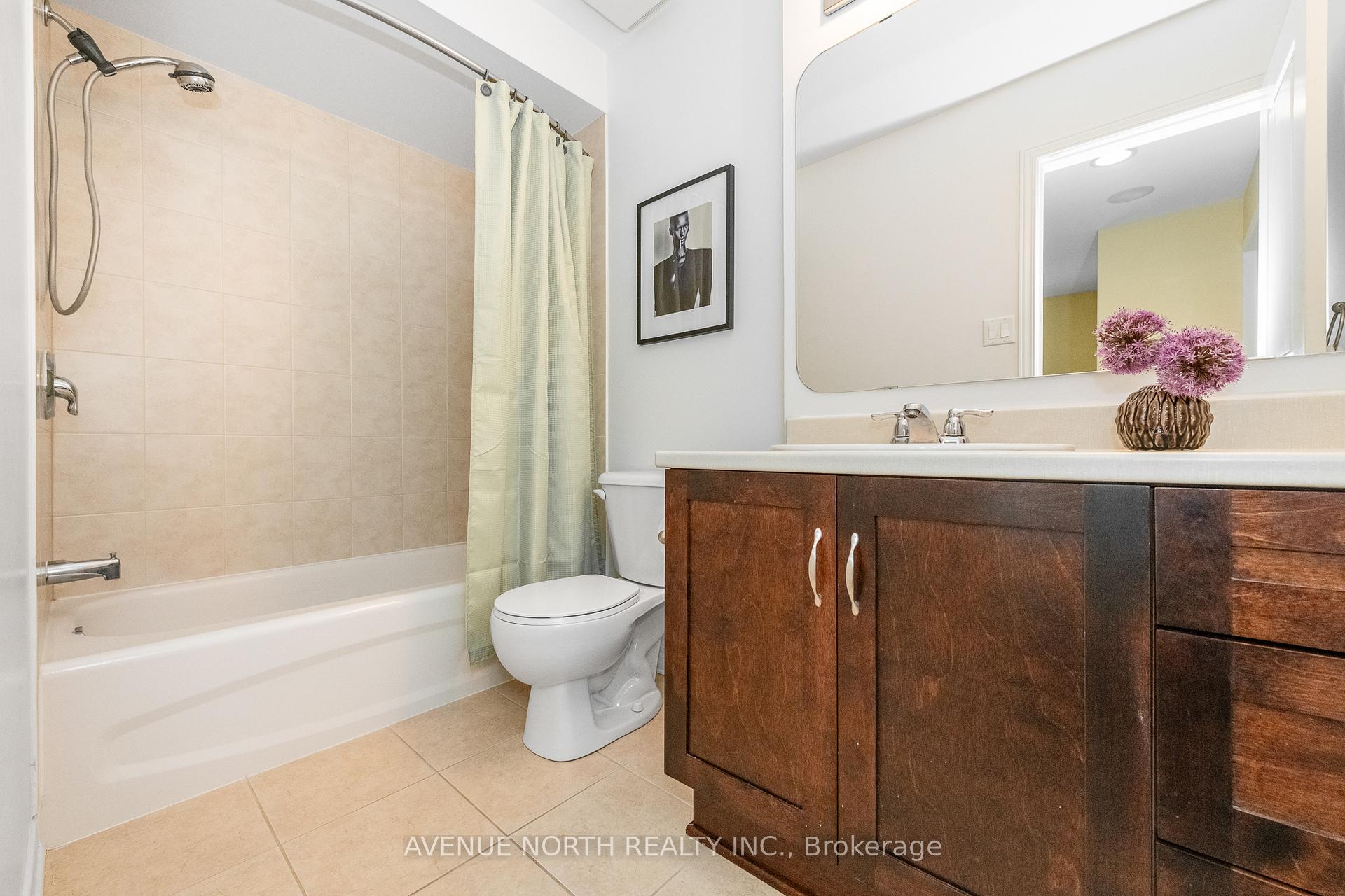 Photo 26 of 92 Encore Private, Ottawa, City View/Skyline/Fisher Heights/Parkwood Hills — HOMEH