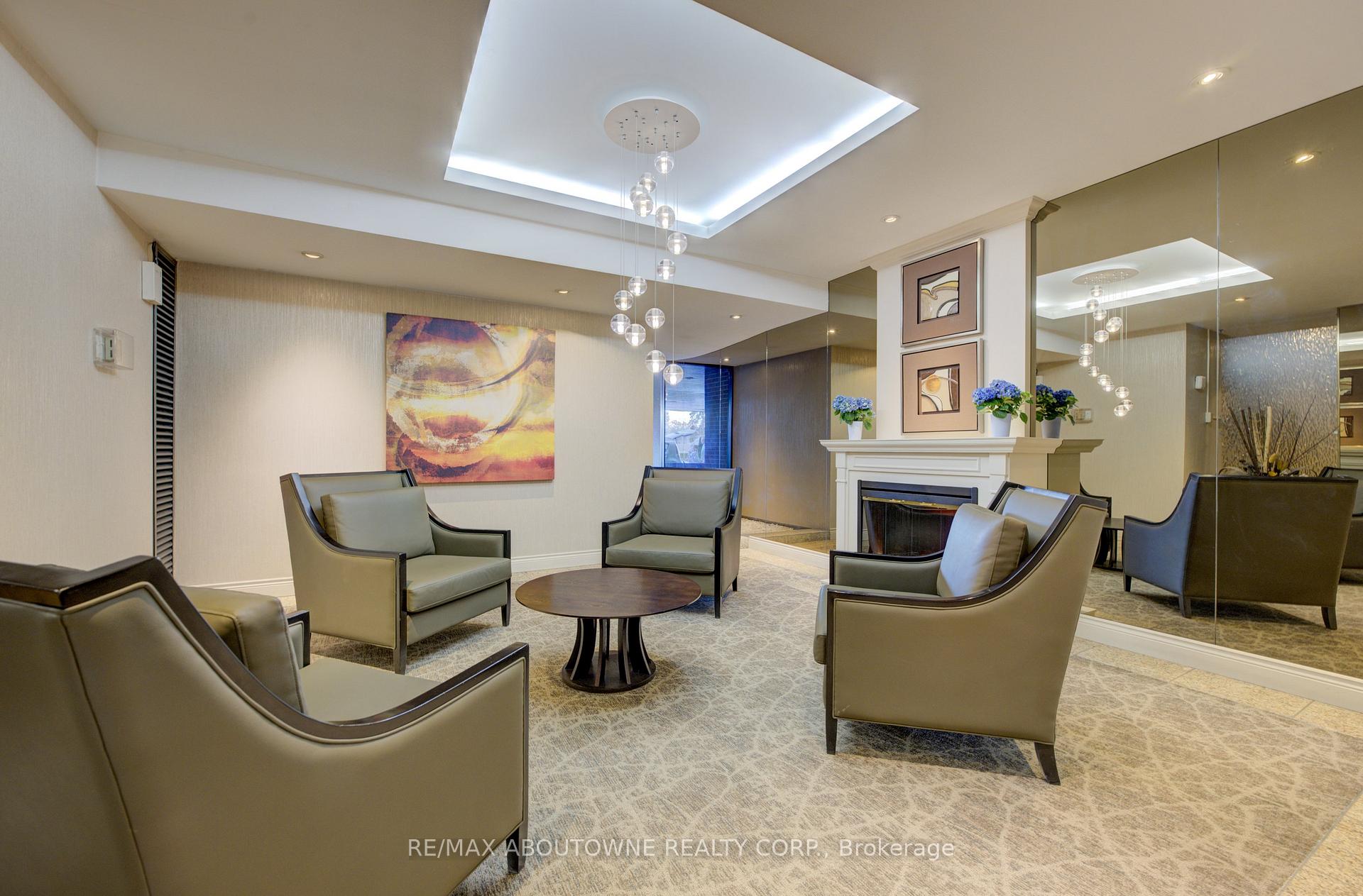 Photo 22 of Unit 1006, 260 Scarlett Road, Toronto, Rockcliffe-Smythe — HOMEH