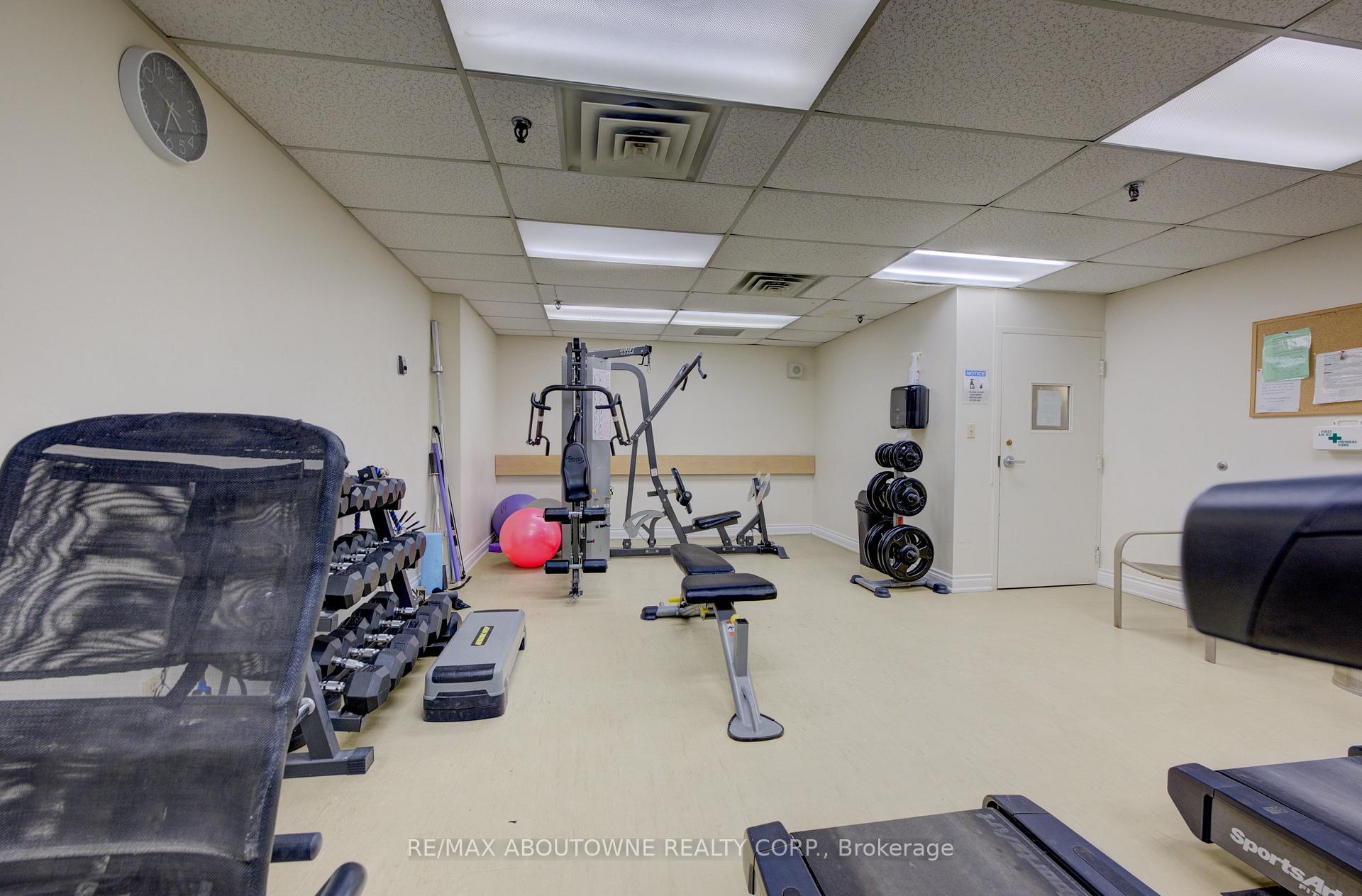 Photo 26 of Unit 1006, 260 Scarlett Road, Toronto, Rockcliffe-Smythe — HOMEH