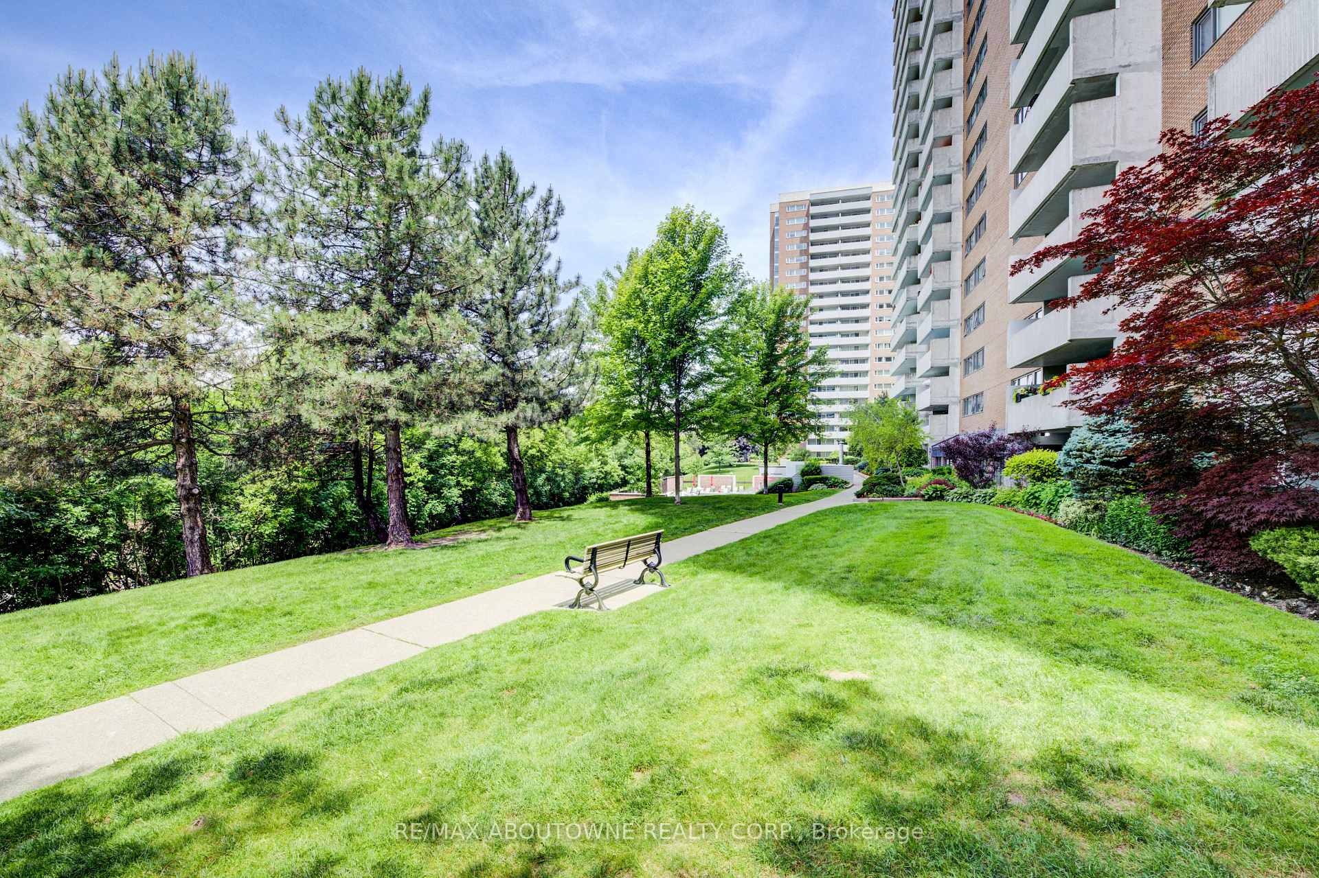 Photo 35 of Unit 1006, 260 Scarlett Road, Toronto, Rockcliffe-Smythe — HOMEH