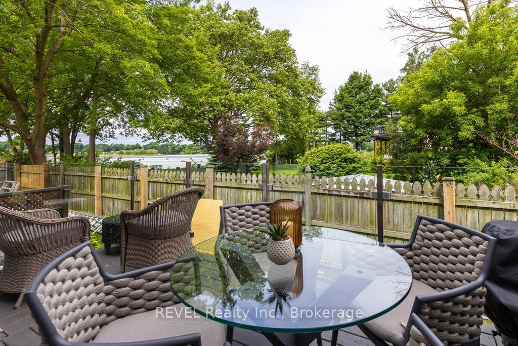 Photo 6 of Unit 6, 88 Lakeport Road, St. Catharines, Port Dalhousie — HOMEH