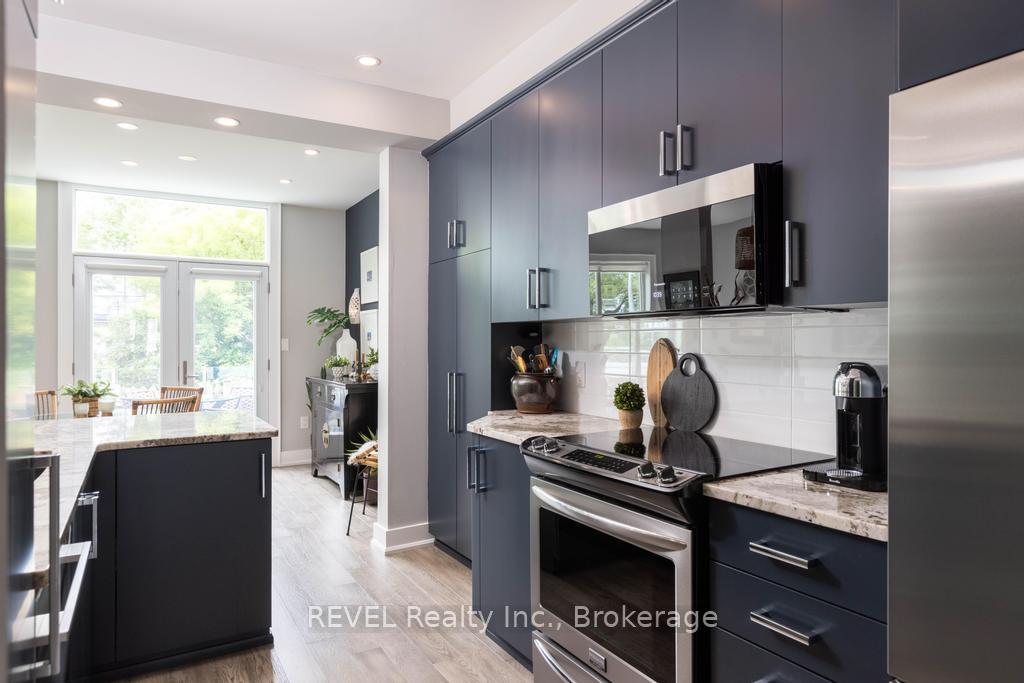 Photo 10 of Unit 6, 88 Lakeport Road, St. Catharines, Port Dalhousie — HOMEH