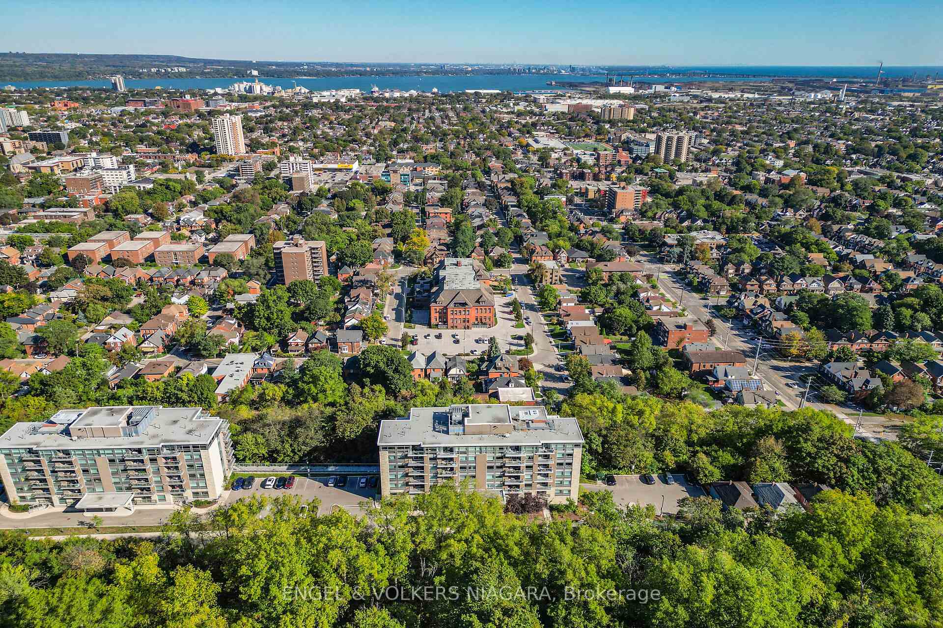 Photo 2 of Unit 106, 479 Charlton Avenue E, Hamilton, Stinson — HOMEH