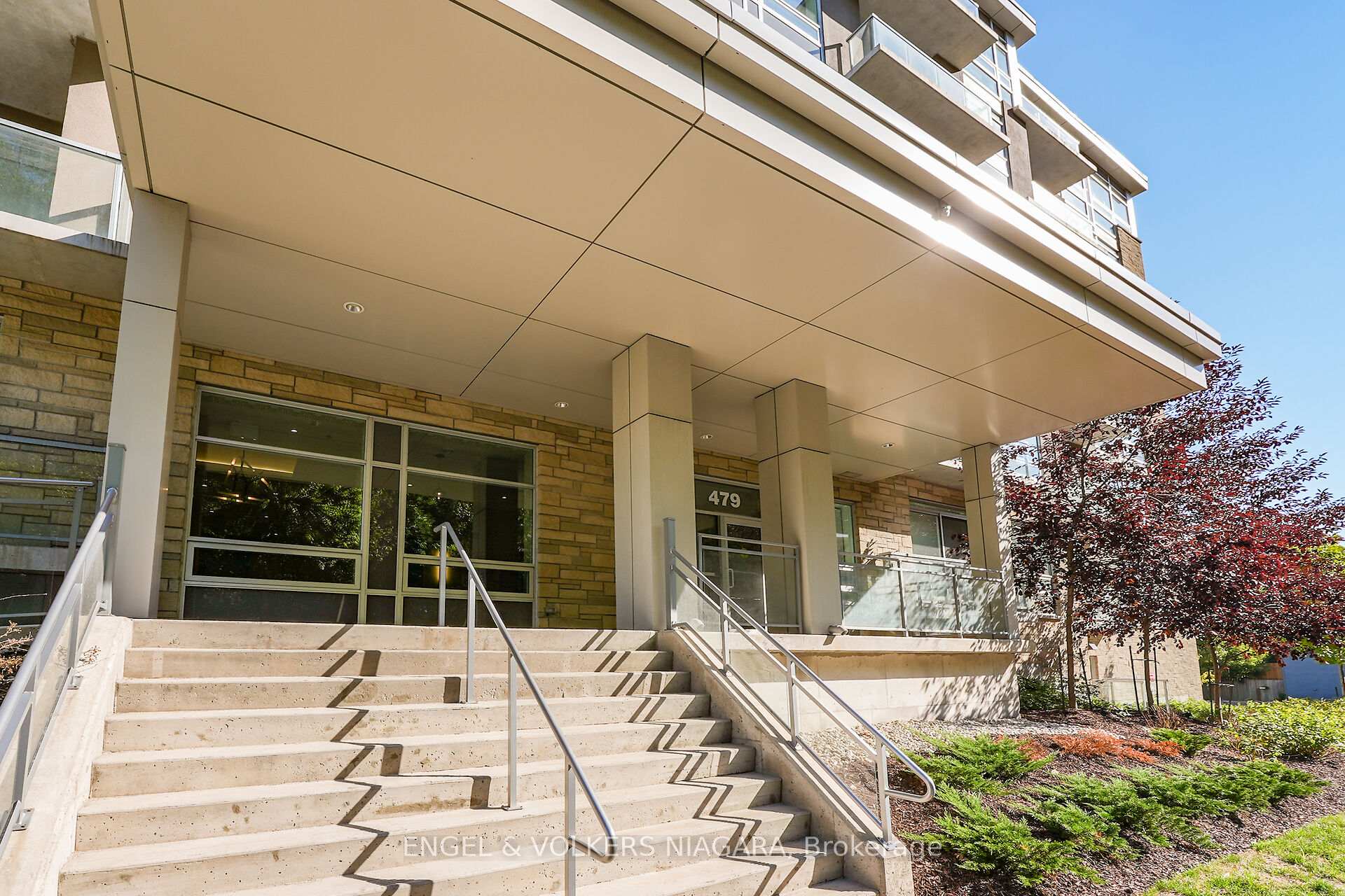 Photo 4 of Unit 106, 479 Charlton Avenue E, Hamilton, Stinson — HOMEH