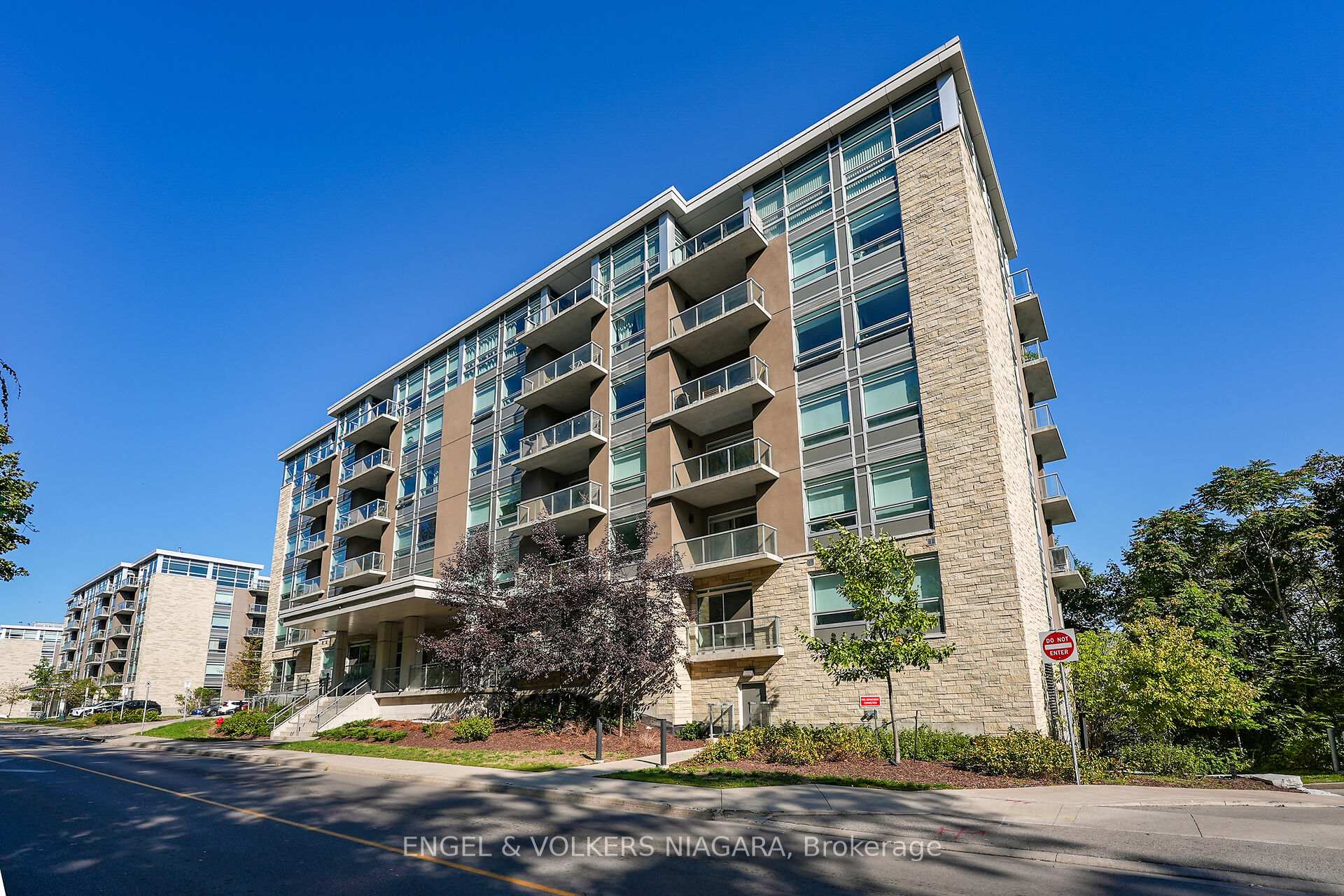Photo 30 of Unit 106, 479 Charlton Avenue E, Hamilton, Stinson — HOMEH