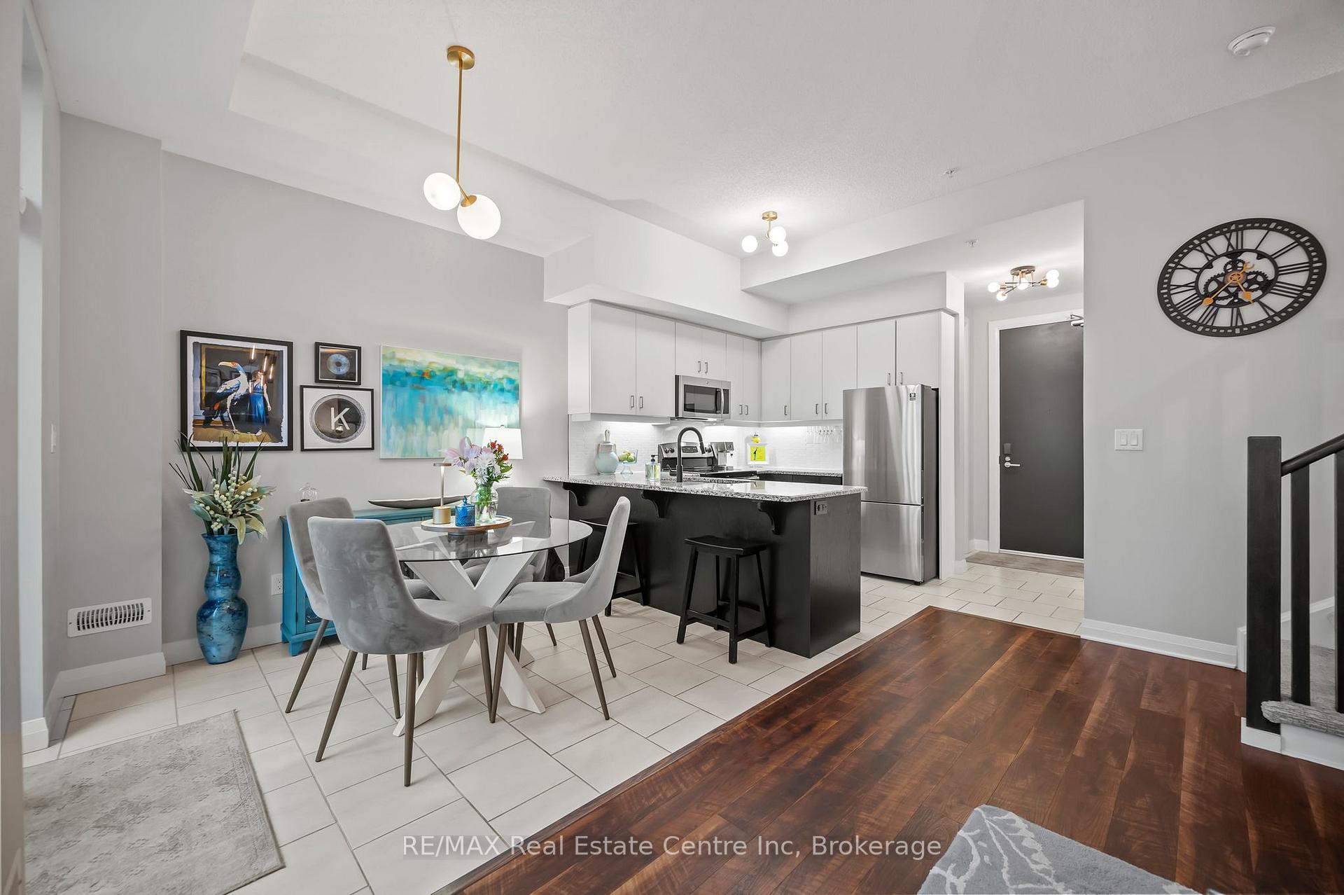 Photo 5 of Unit AT6, 53 Arthur Street S, Guelph, St. Patrick's Ward — HOMEH