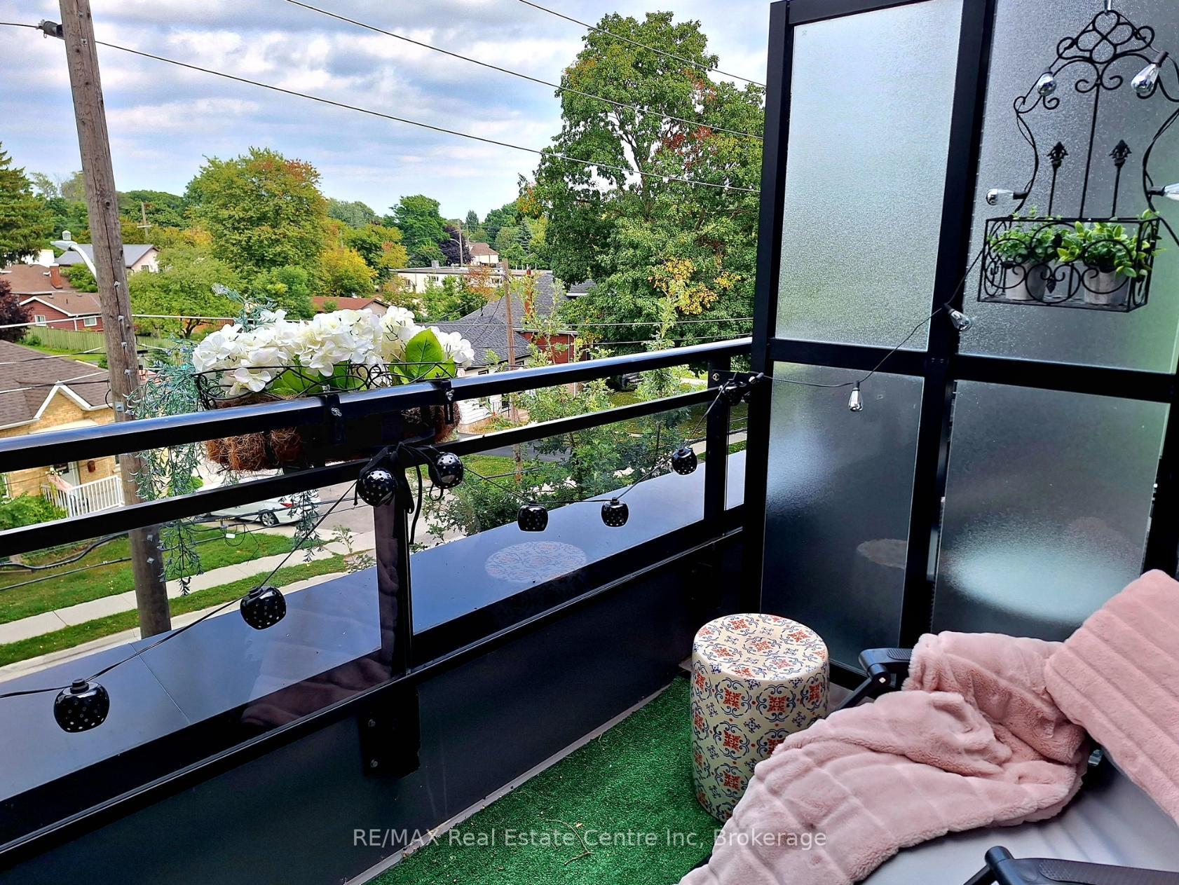 Photo 20 of Unit AT6, 53 Arthur Street S, Guelph, St. Patrick's Ward — HOMEH