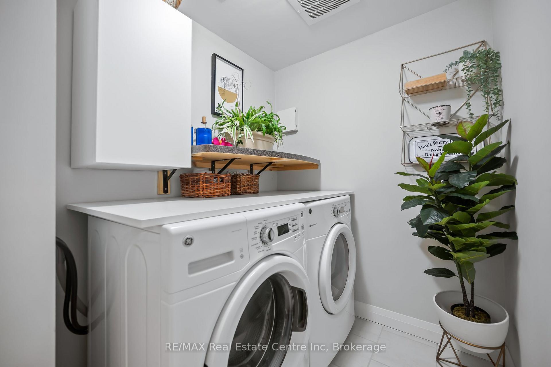 Photo 23 of Unit AT6, 53 Arthur Street S, Guelph, St. Patrick's Ward — HOMEH