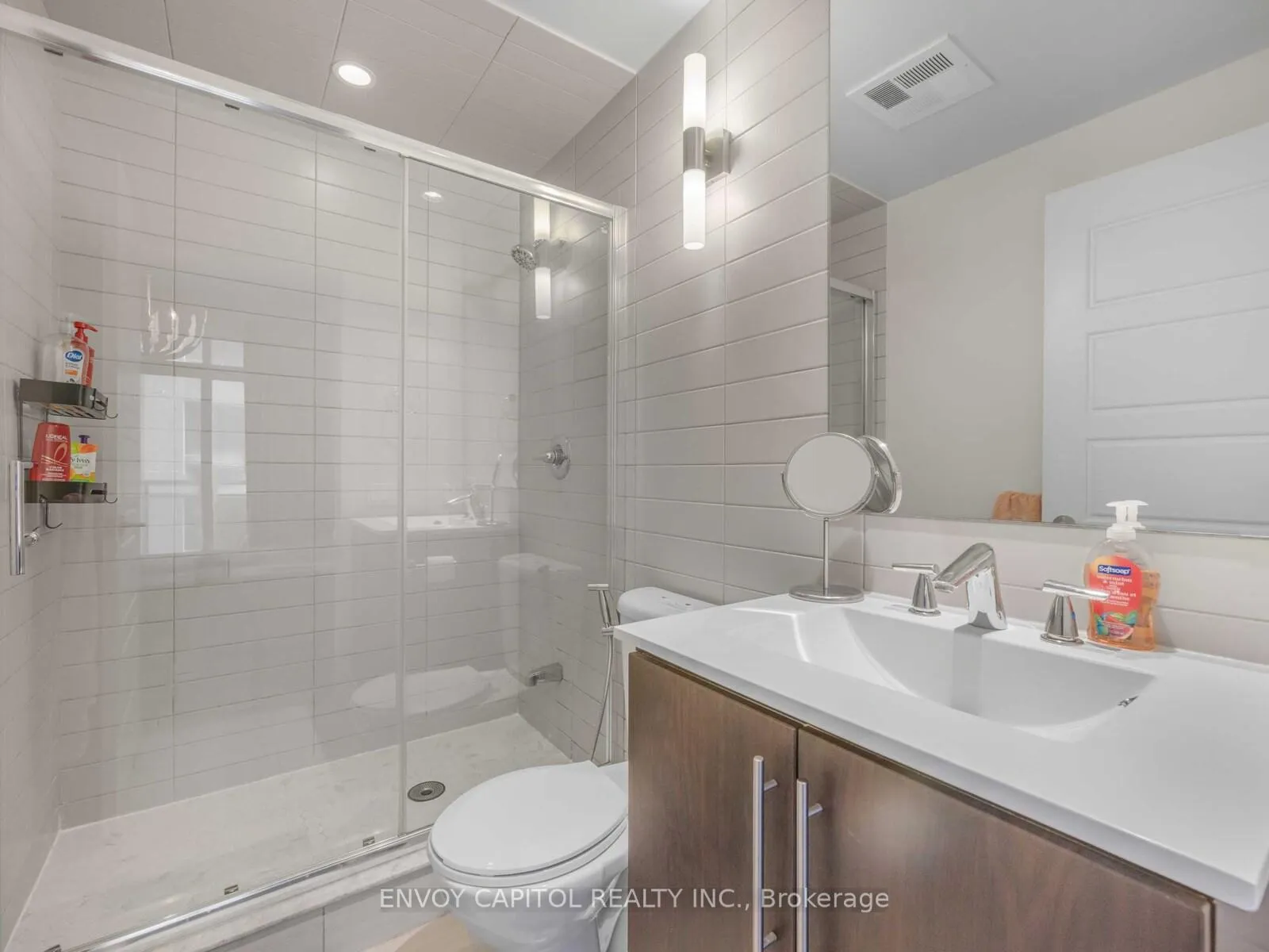 Photo 22 of Unit 1702, 28 Linden Street, Toronto, North St. James Town — HOMEH