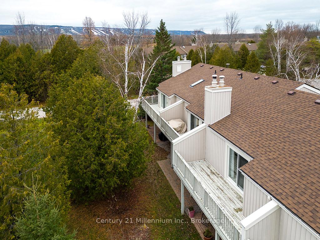 Photo 27 of 545 Oxbow Crescent, Collingwood — HOMEH