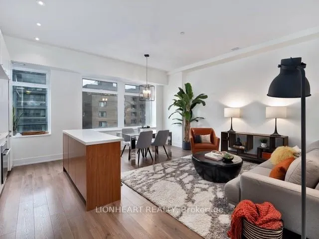 Photo 3 of Unit 605, 111 St Clair Avenue W, Toronto, Yonge-St. Clair — HOMEH
