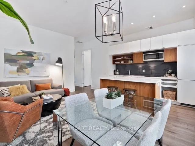 Photo 5 of Unit 605, 111 St Clair Avenue W, Toronto, Yonge-St. Clair — HOMEH