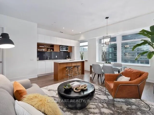 Photo 7 of Unit 605, 111 St Clair Avenue W, Toronto, Yonge-St. Clair — HOMEH