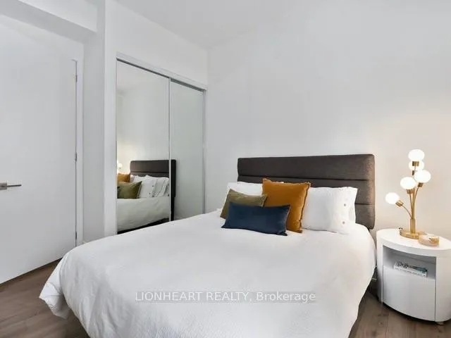 Photo 15 of Unit 605, 111 St Clair Avenue W, Toronto, Yonge-St. Clair — HOMEH