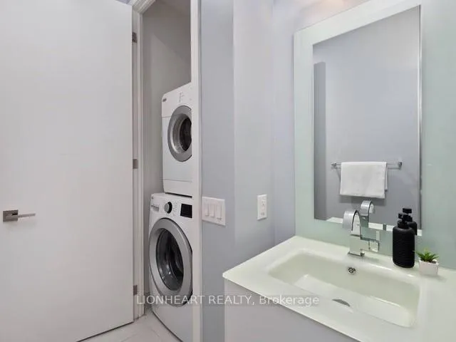 Photo 21 of Unit 605, 111 St Clair Avenue W, Toronto, Yonge-St. Clair — HOMEH
